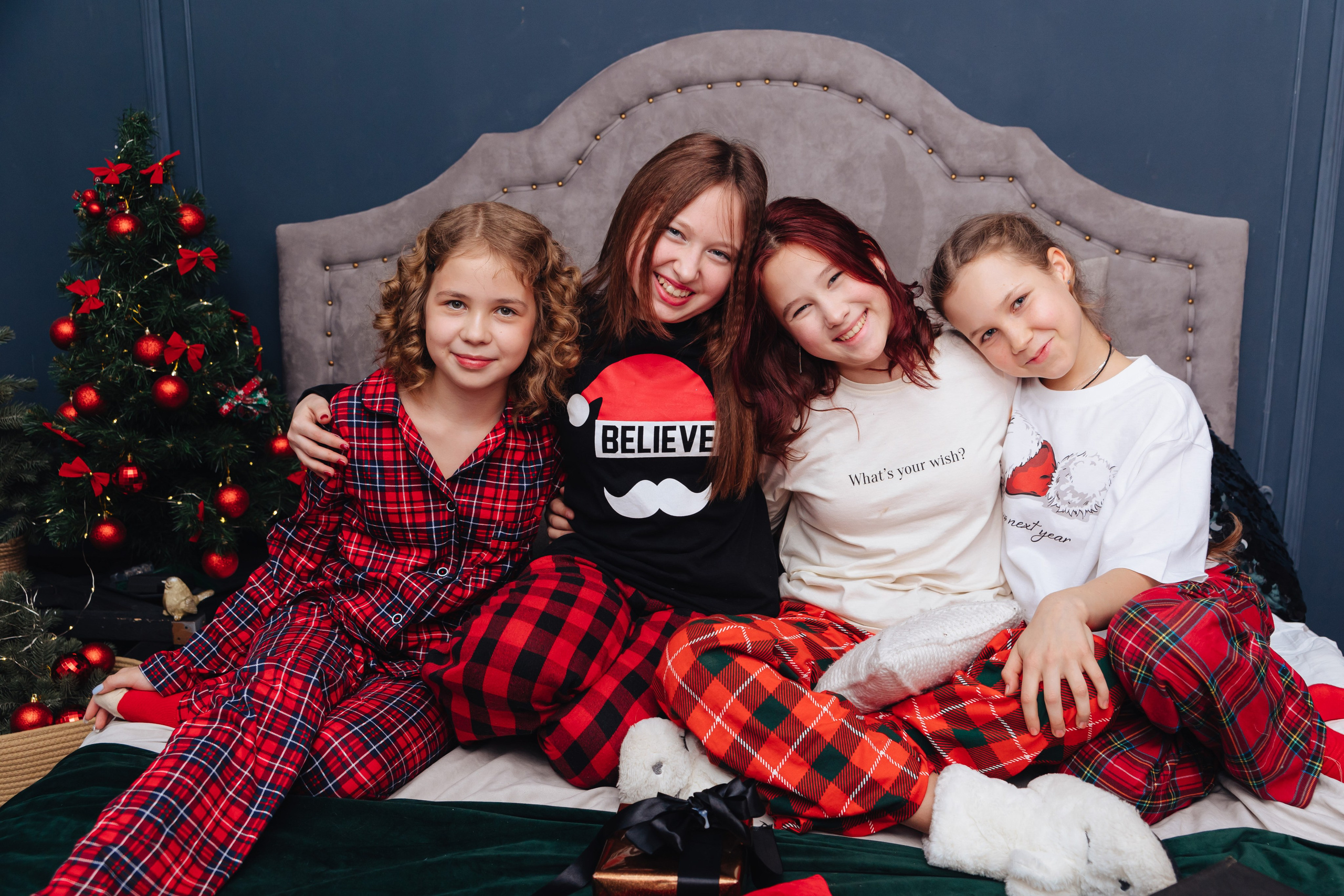 Новогодняя съёмка с одноклассницами. Свадебный, семейный фотограф, контент съёмка. Екатеринбург. Елена Граф