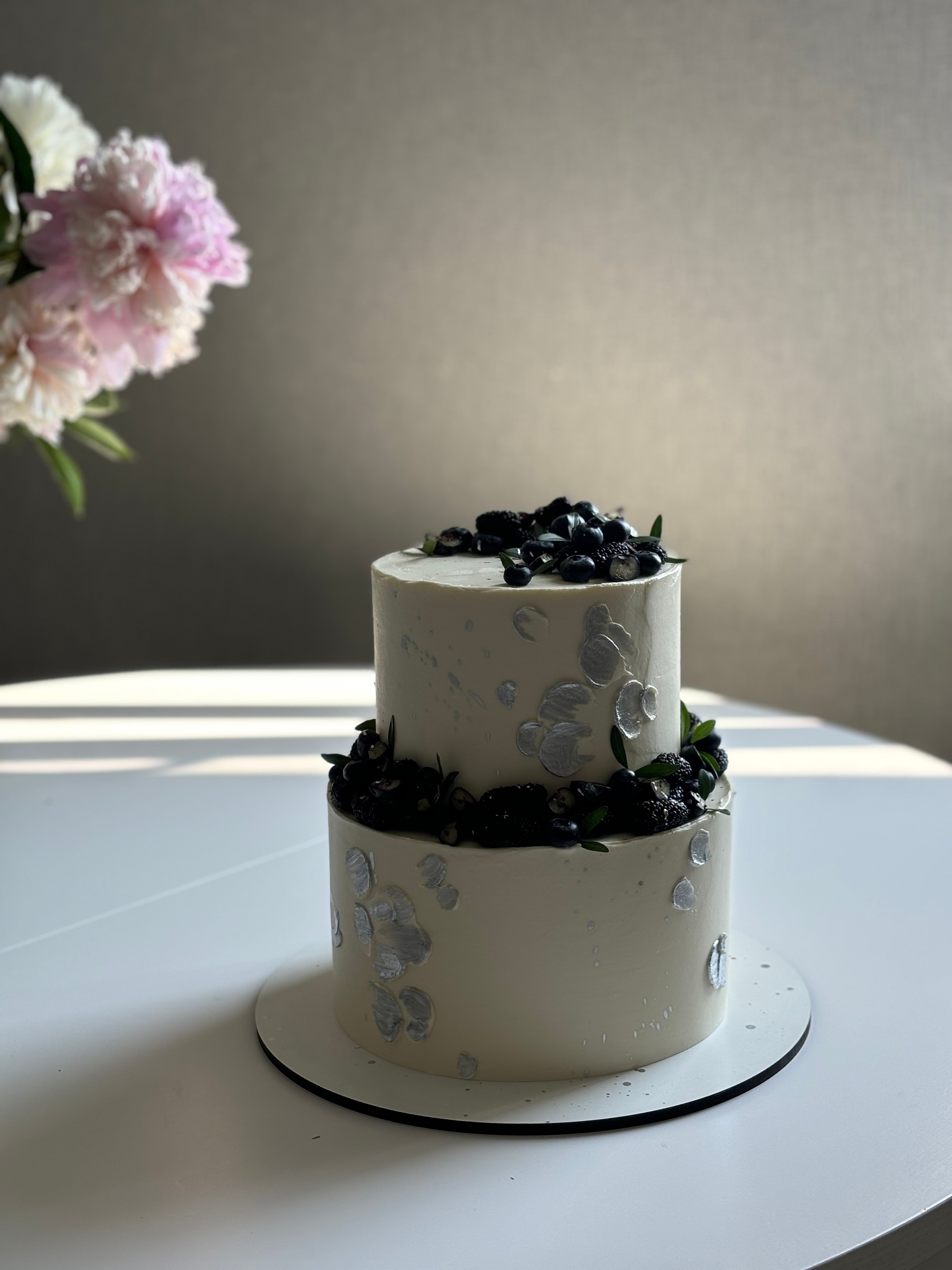 Свадебные торты. Торты и десерты на заказ