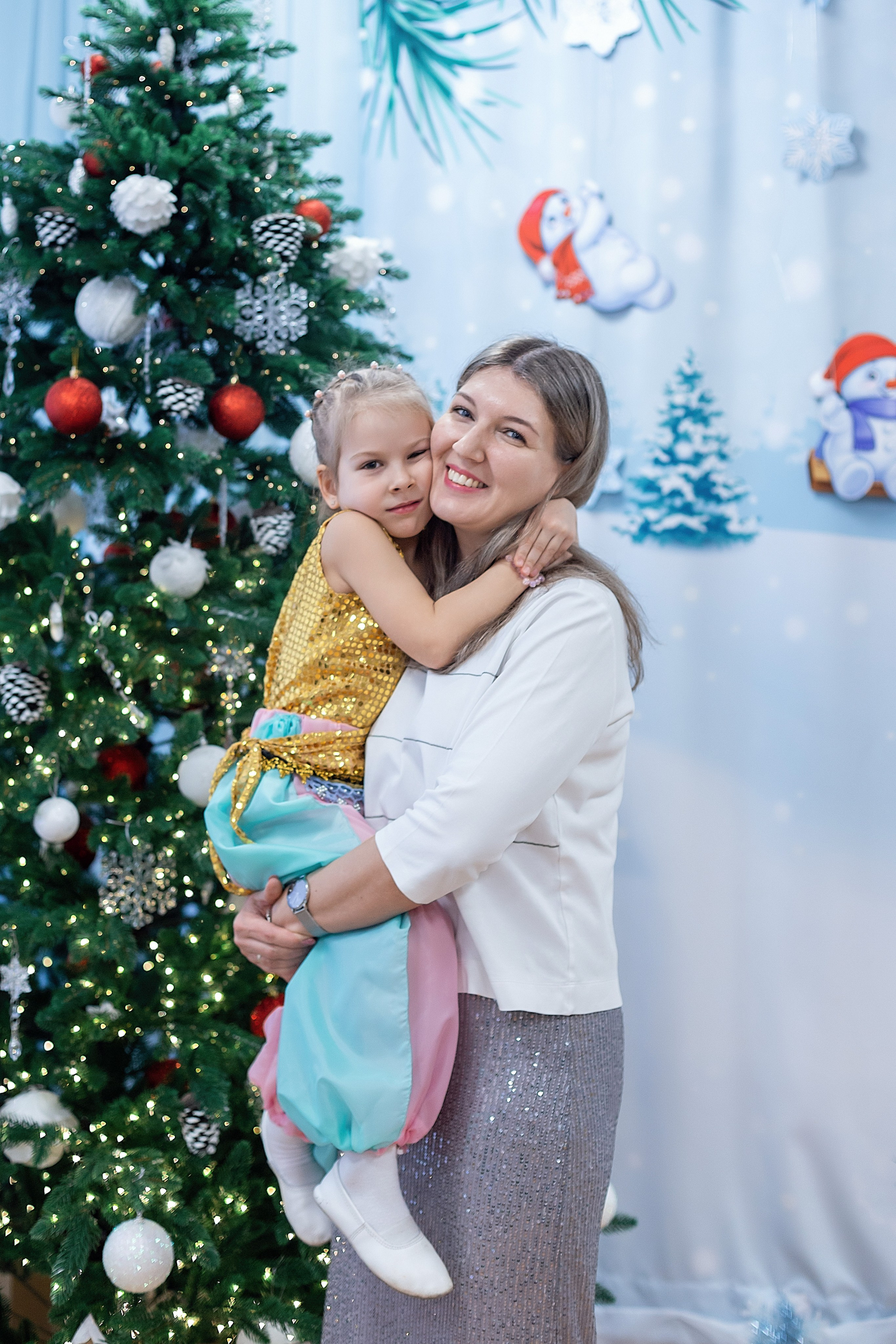 Утренник_"Веселый балаганчик» 2024. Семейный фотограф в Санкт-Петербурге