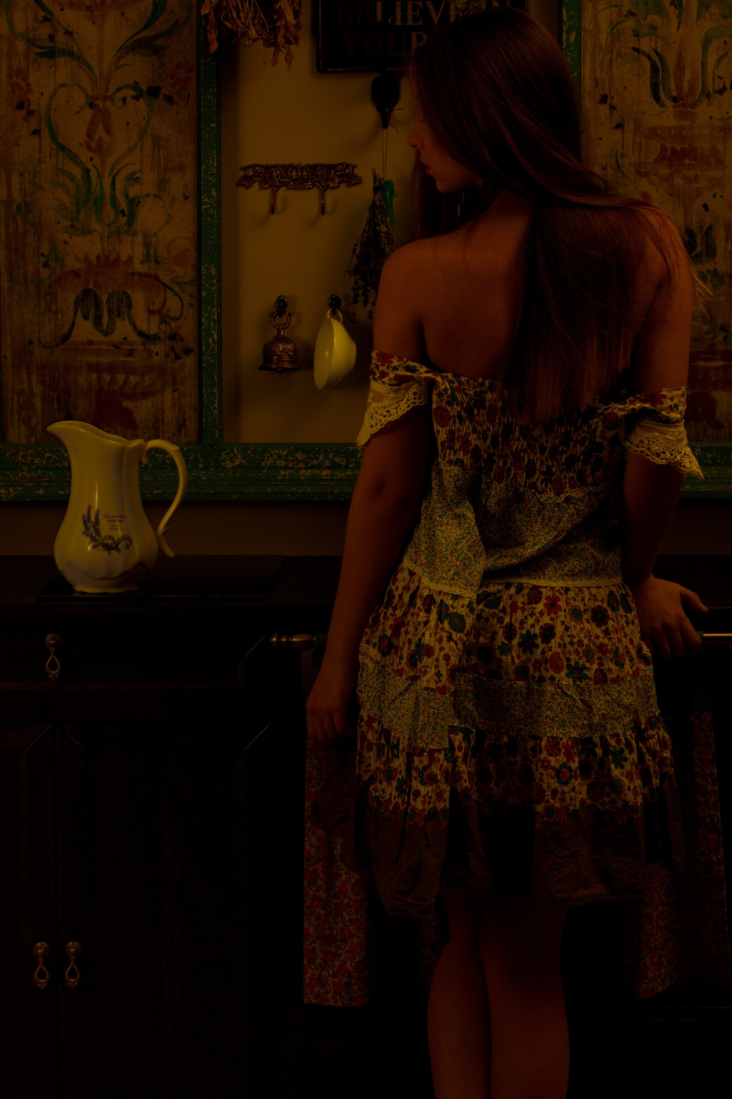 Фотосъемка девушек на природе, Александр Баженов место работы в г. Ека. Профессиональный Фотограф в г. Екатеринбурге Александр Баженов