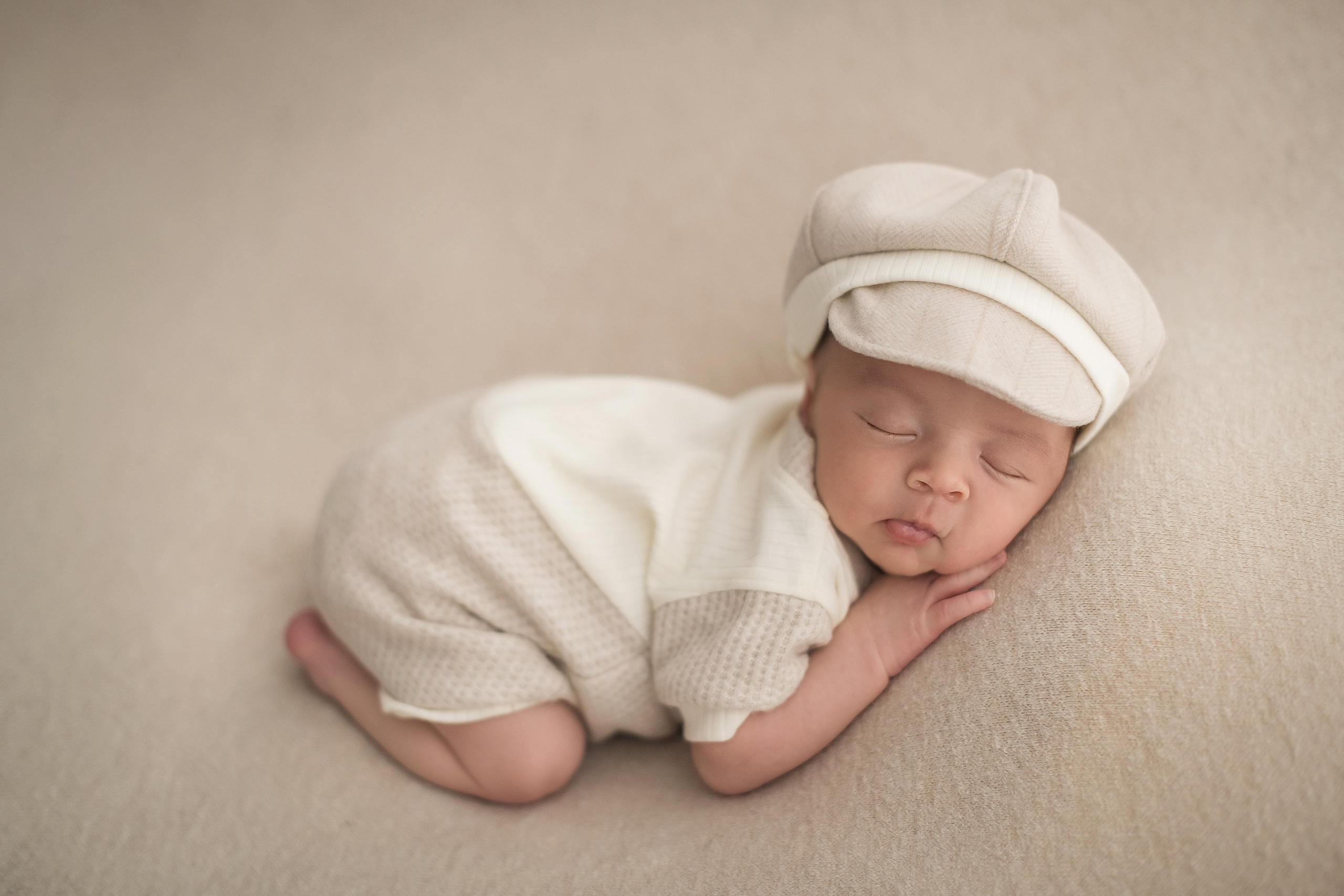 Новорожденные малыши владивосток. Детский и семейный фотограф Елена Новоселова в г. Владивосток