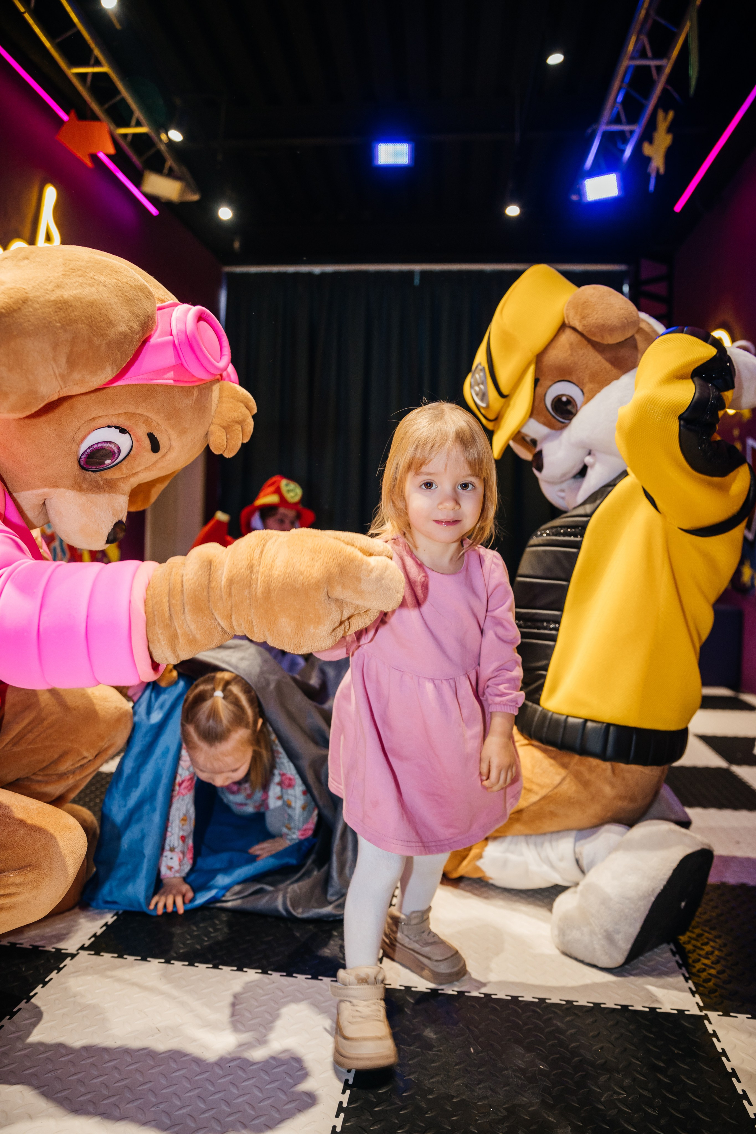 Детские праздники. Фотограф в Сочи. Свадебная видеосъемка Сочи