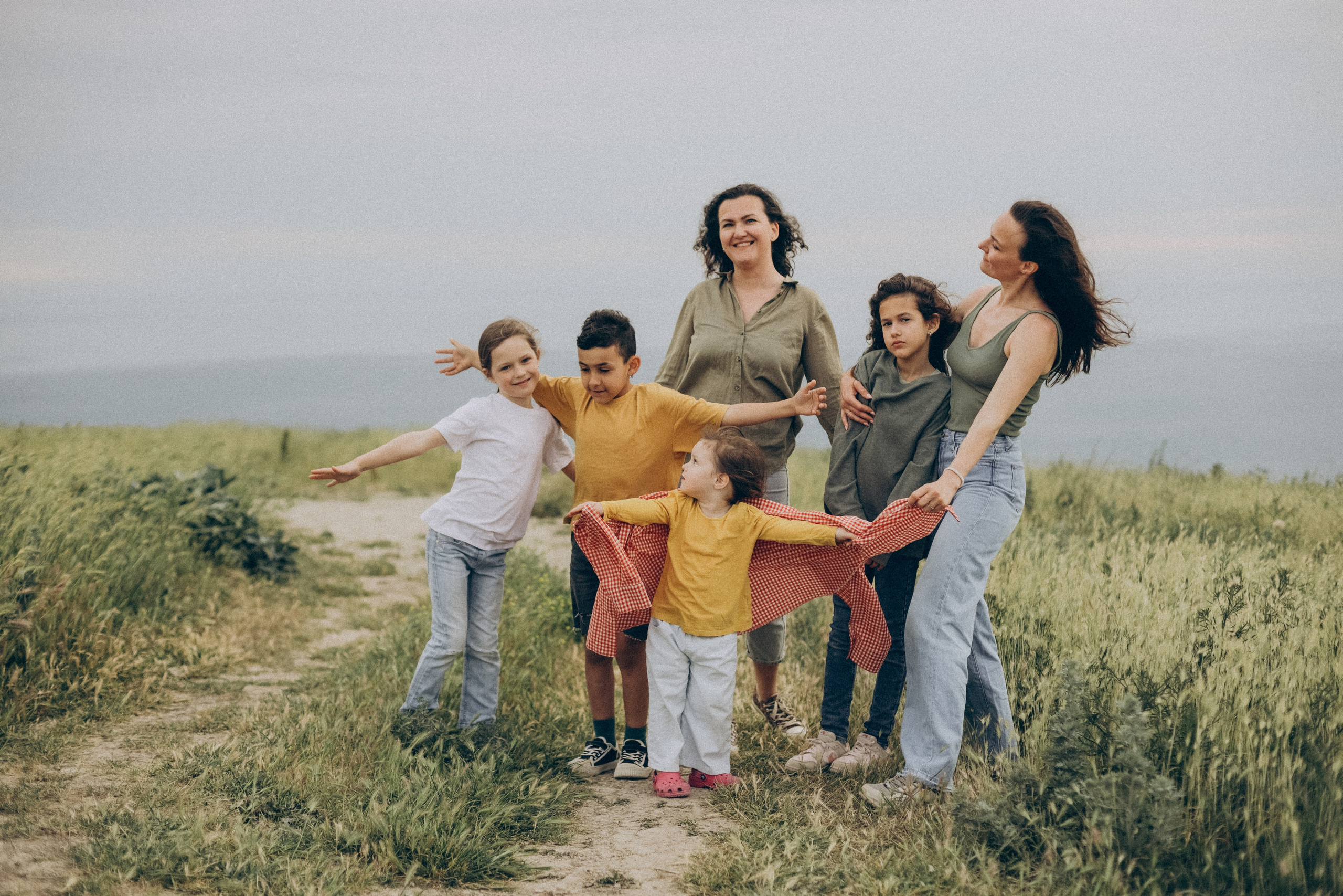 Лена, Ира, Лейла, Ника, Адам и Ария. Семейный фотограф Анапа