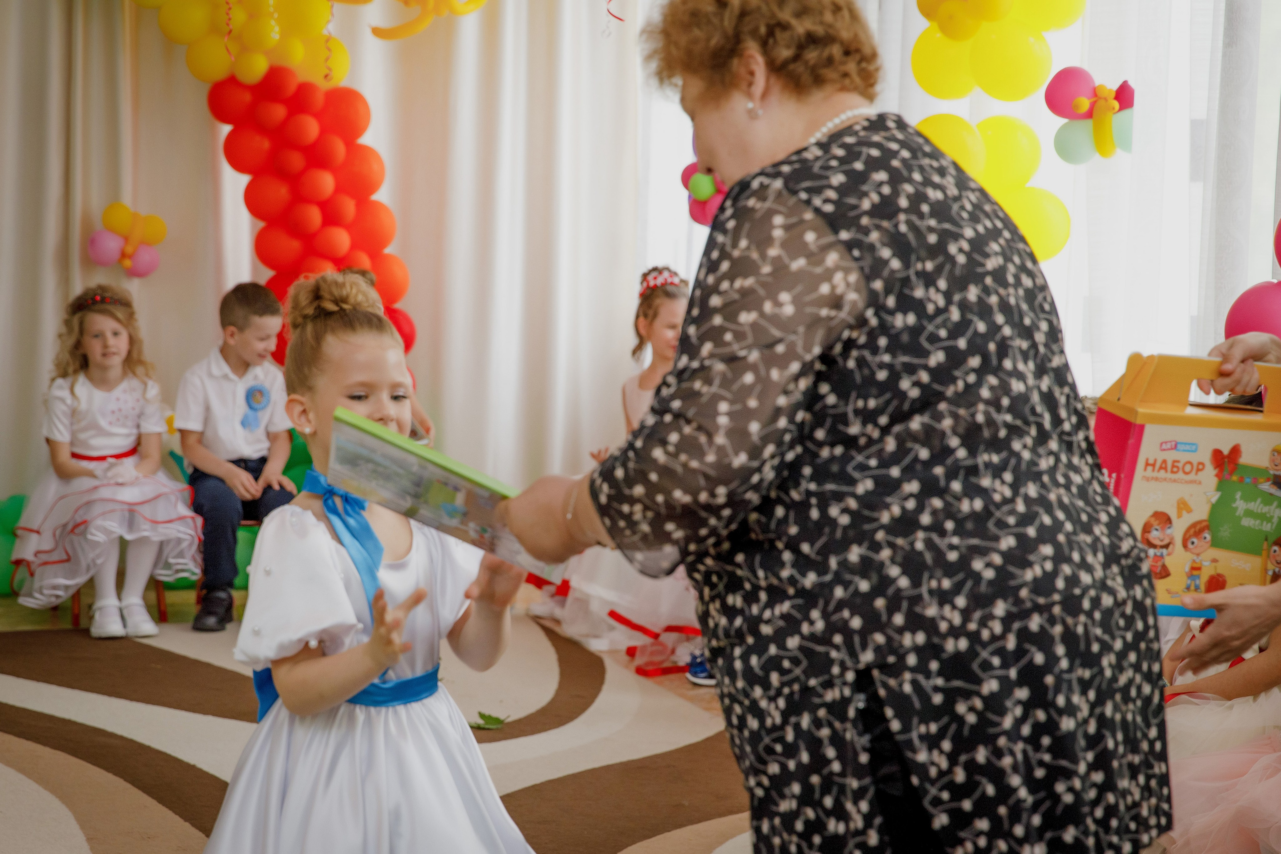 Выпускной ДС 23. Photoalbum-vl.ru