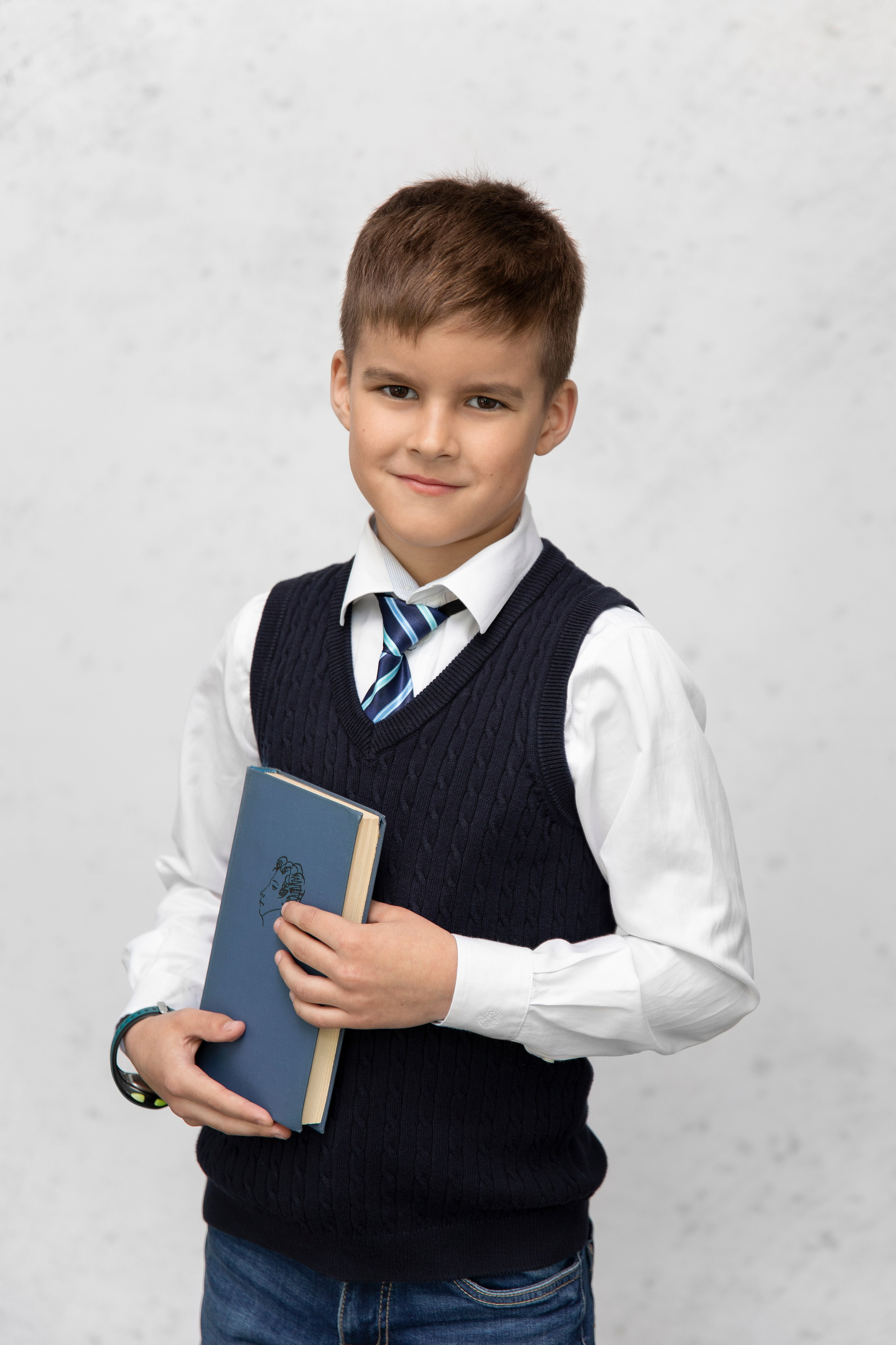 Школьный портрет. Начальная школа. Фотограф в Москве Надуева Татьяна. Женский портрет, детский портрет, с