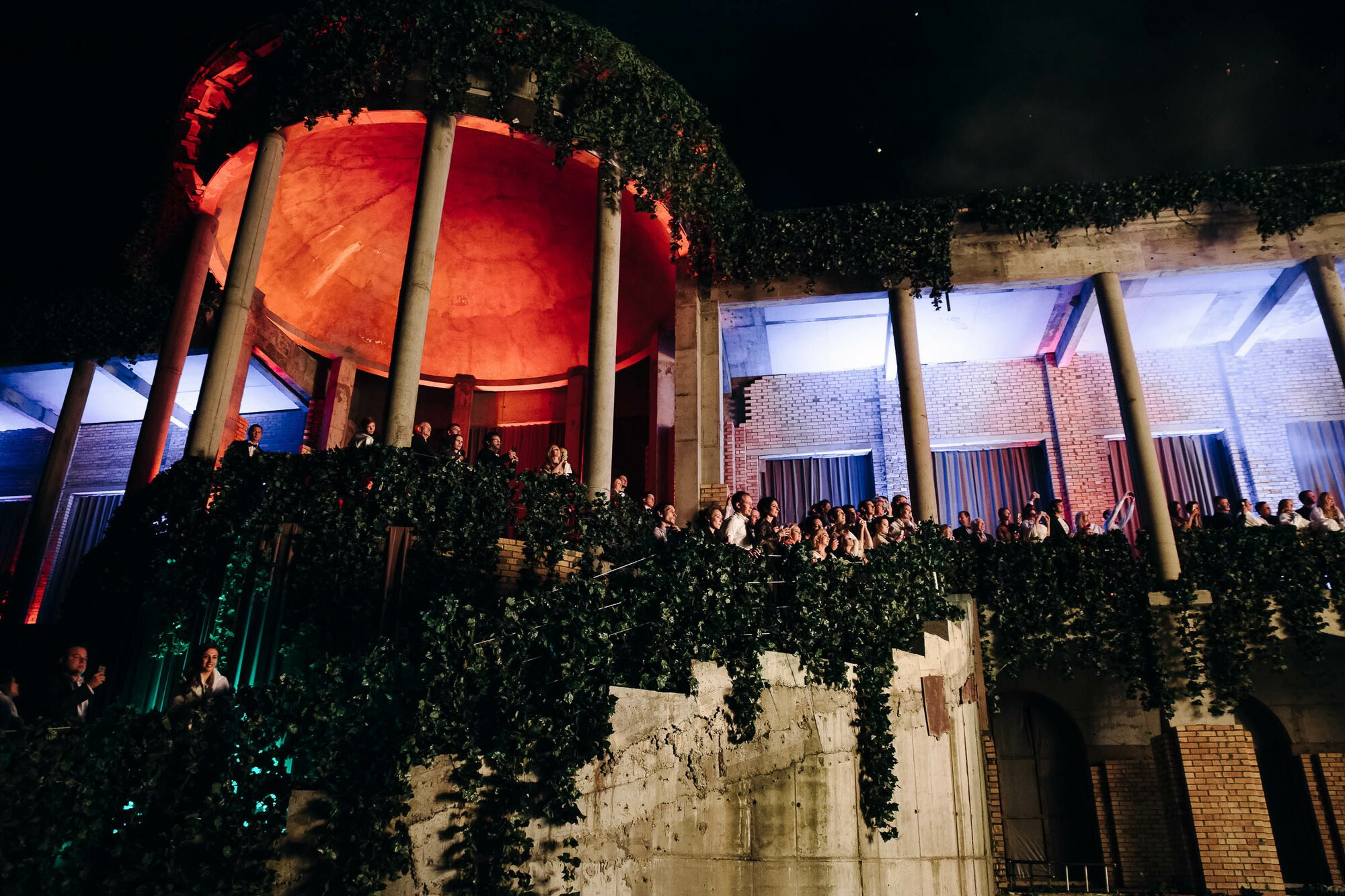 Свадьба в Москве, магический дом. Свадебный фотограф в Санкт-Петербурге и Москве Андрей Нестеров