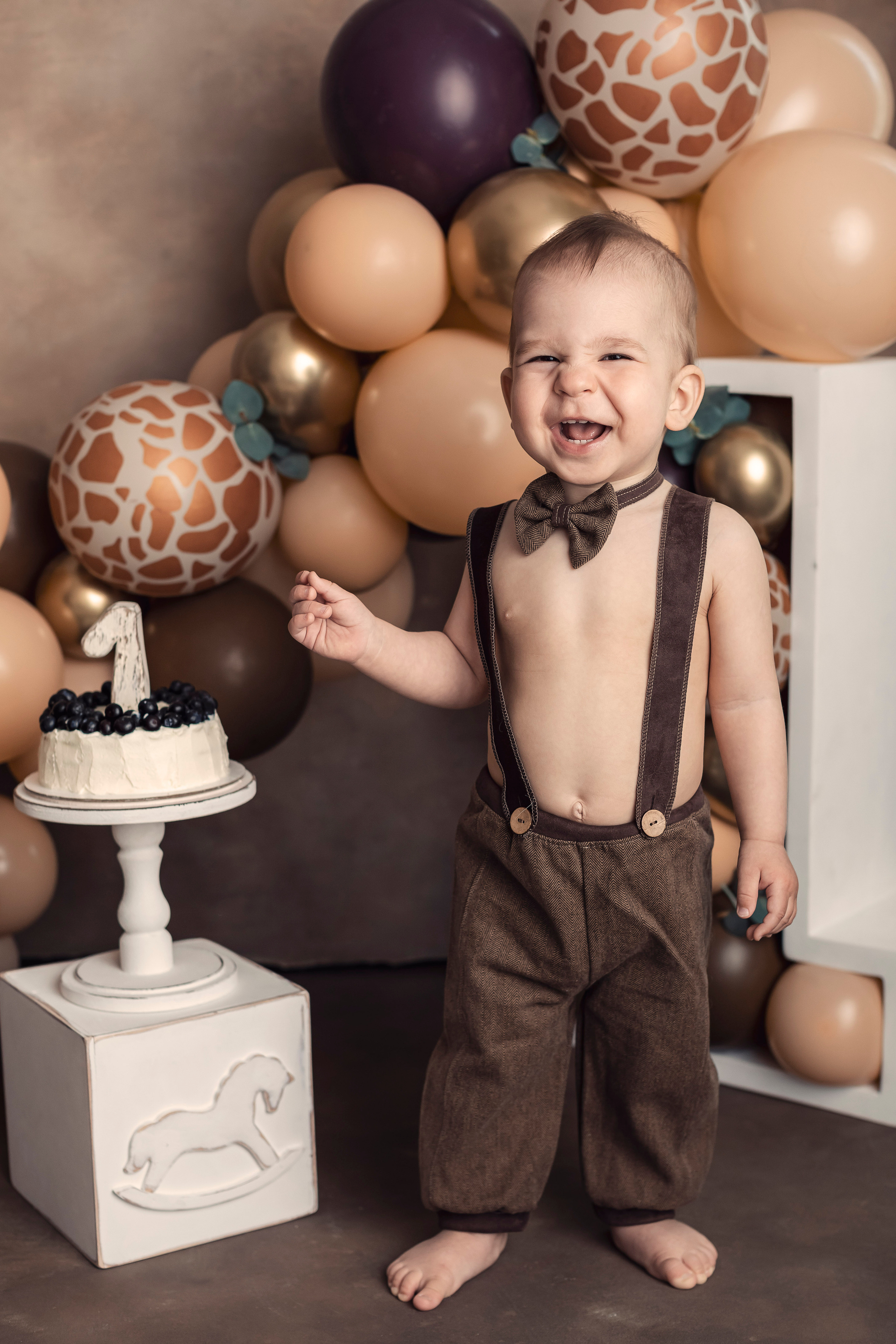 Лев 1 годик. Фотограф новорожденных и деток постарше в Екатеринбурге Яна Добрынина