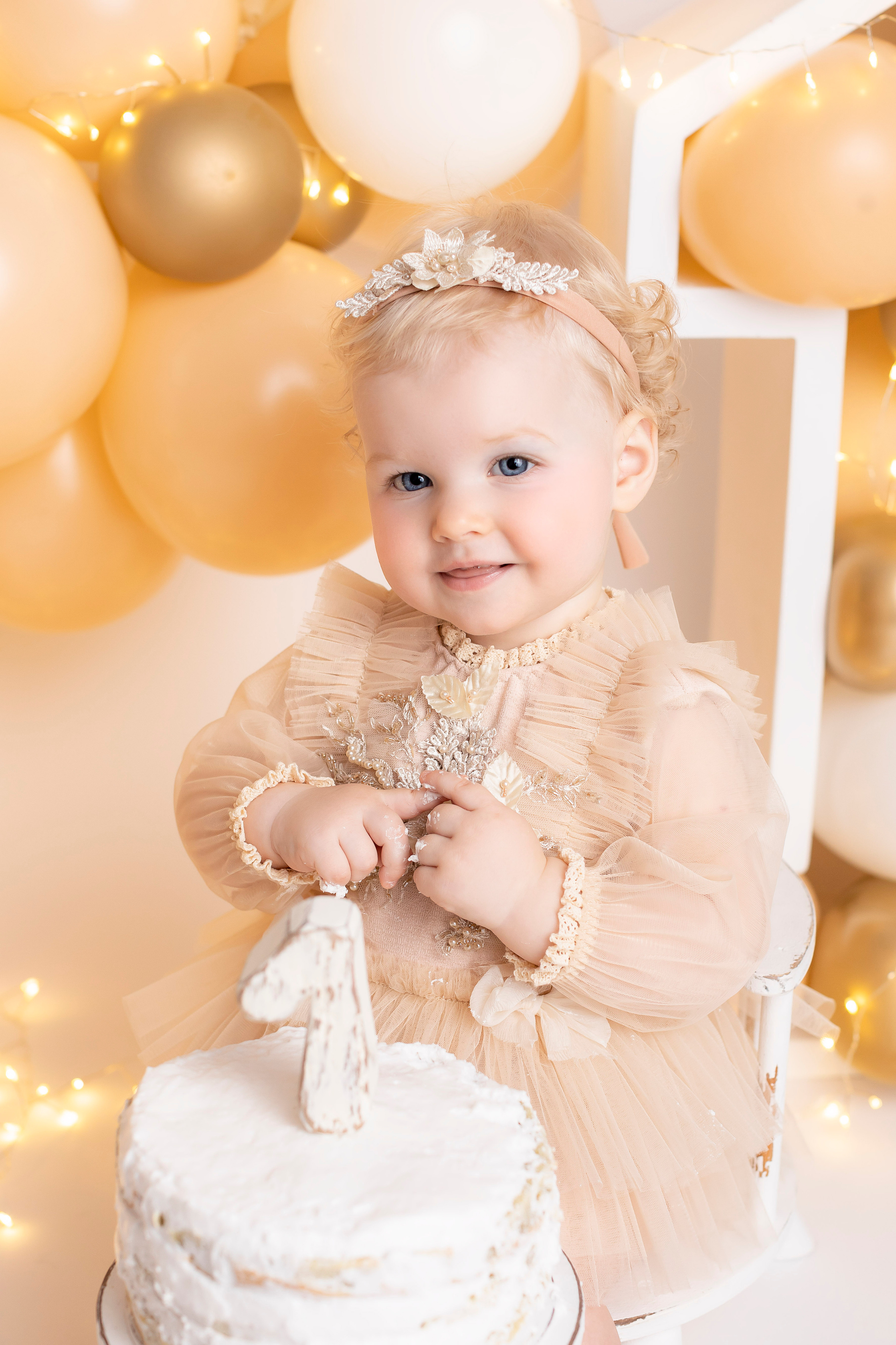 София 1 годик. Фотограф новорожденных и деток постарше в Екатеринбурге Яна Добрынина