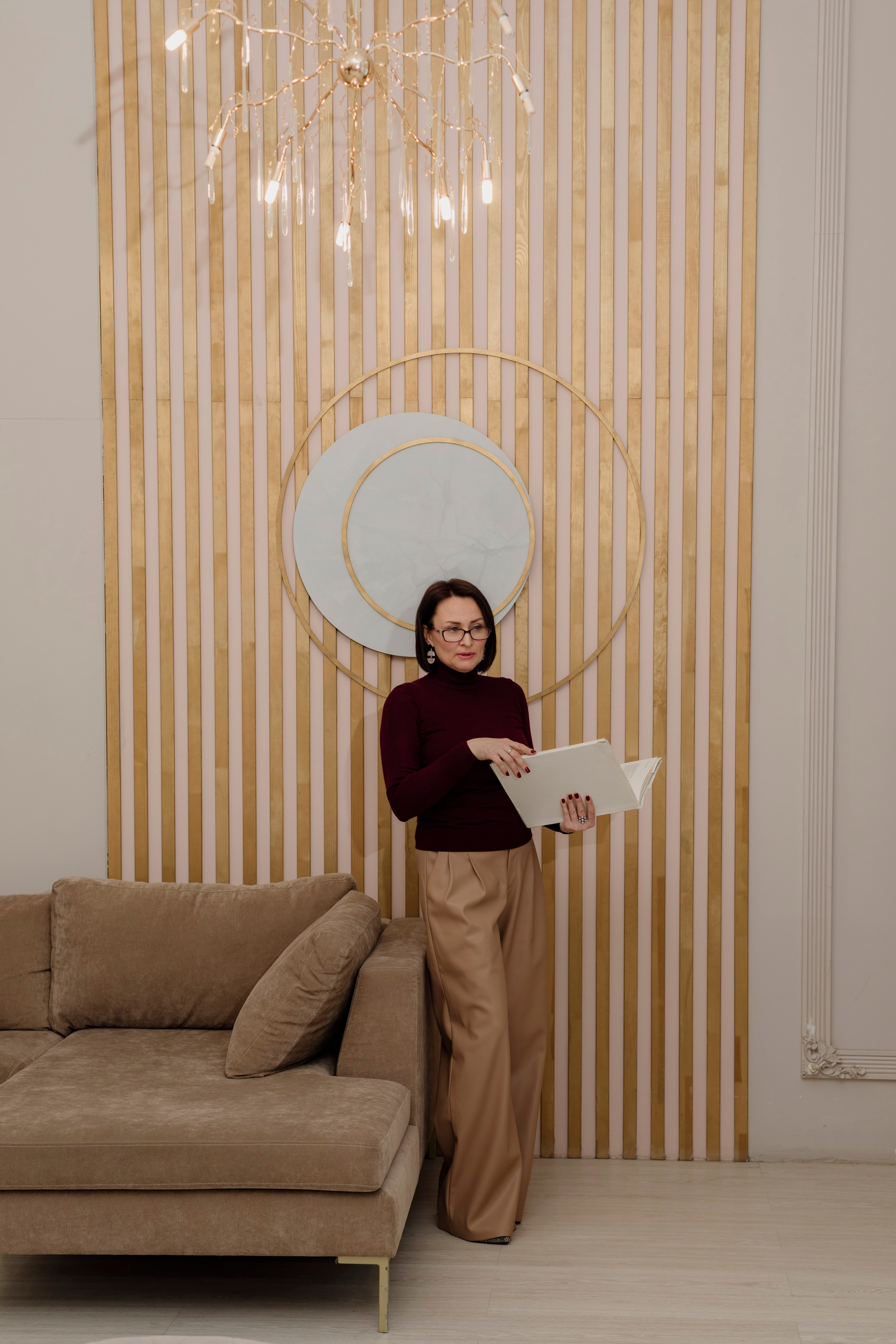 Контент для соц сетей и сайта стилист. Деловая и Бизнес съемка в  Москве Инесса Грушко