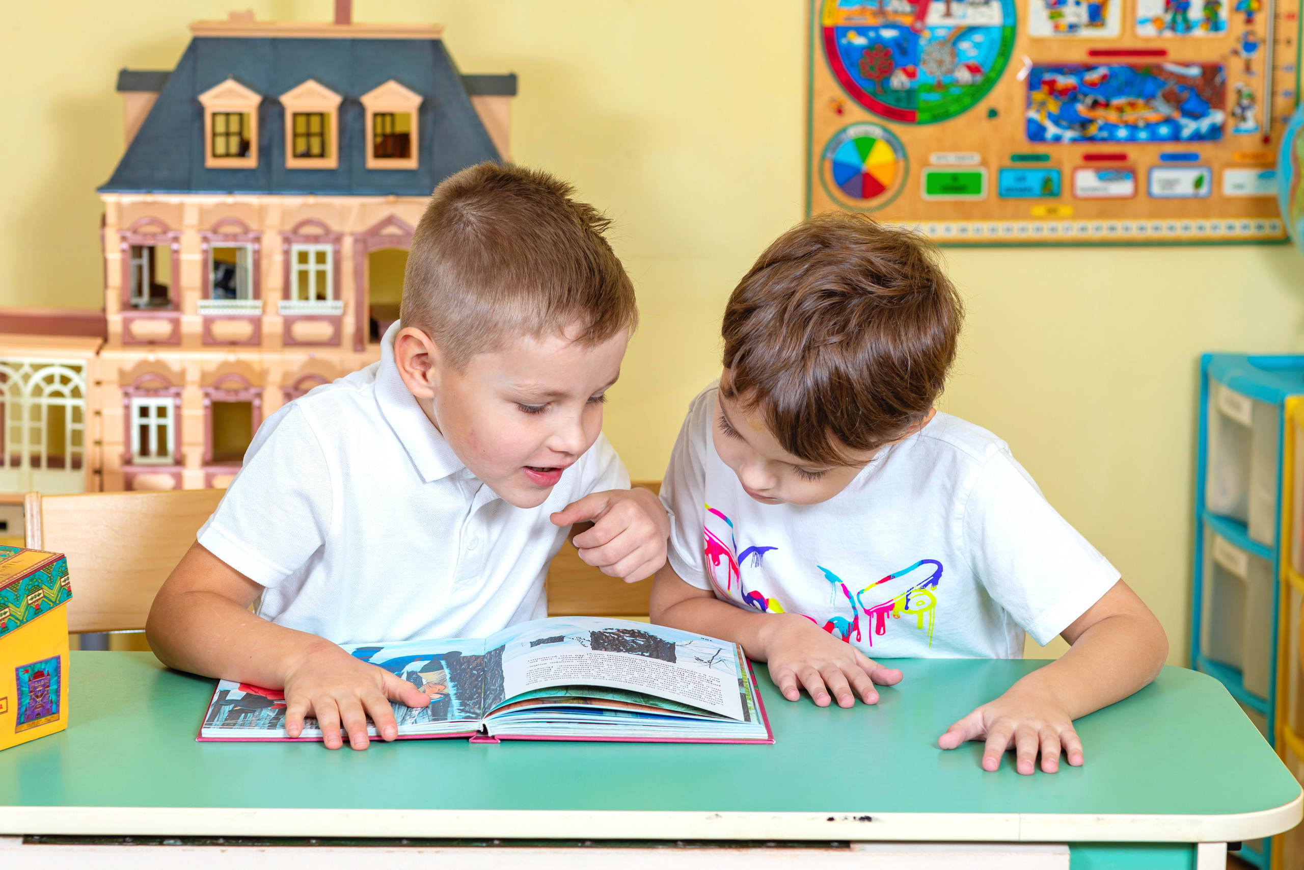 Групповые и сюжетные фотографии в детском саду