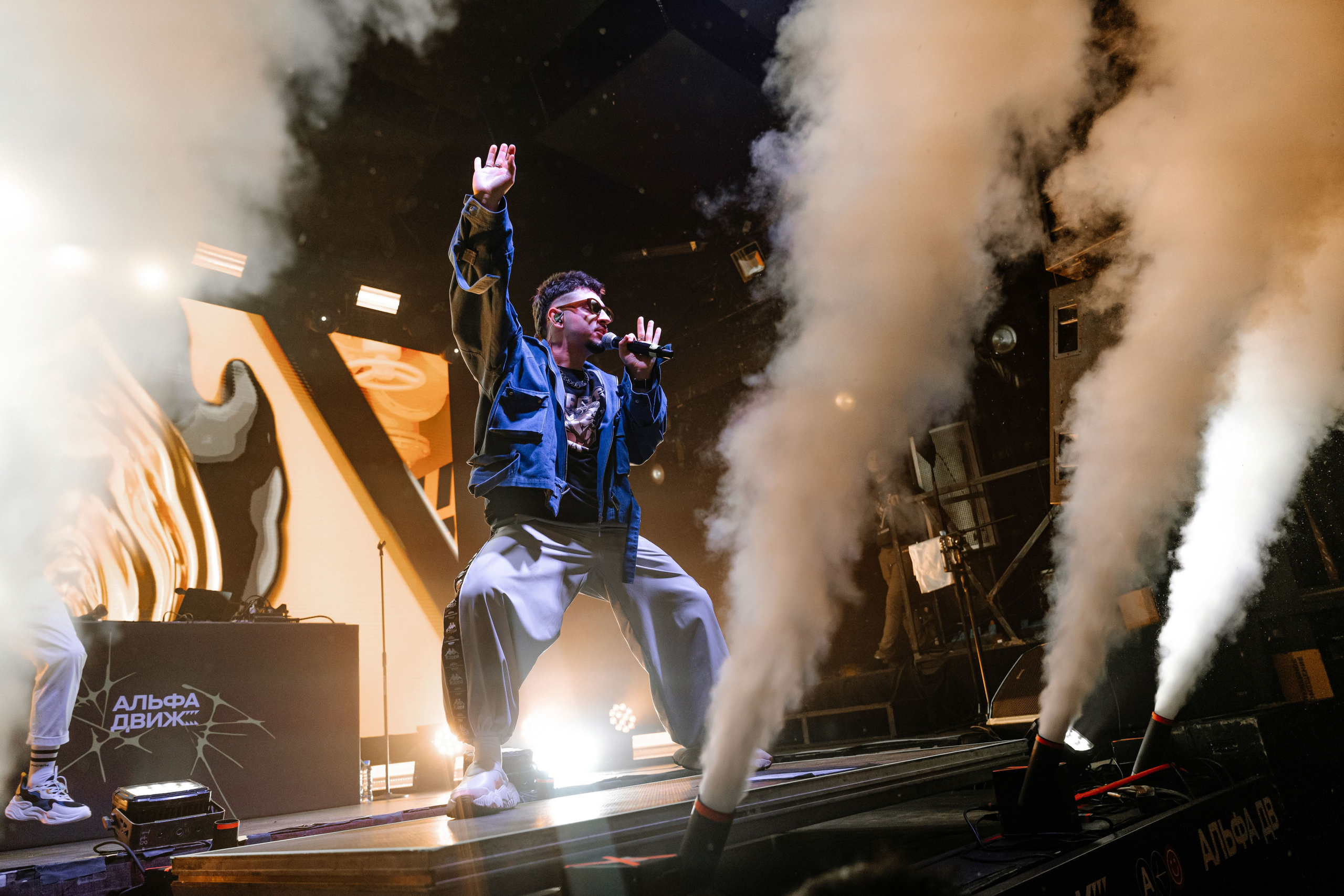 Альфа Движ — фестиваль для студентов. Максим Комаров — Профессиональный фотограф