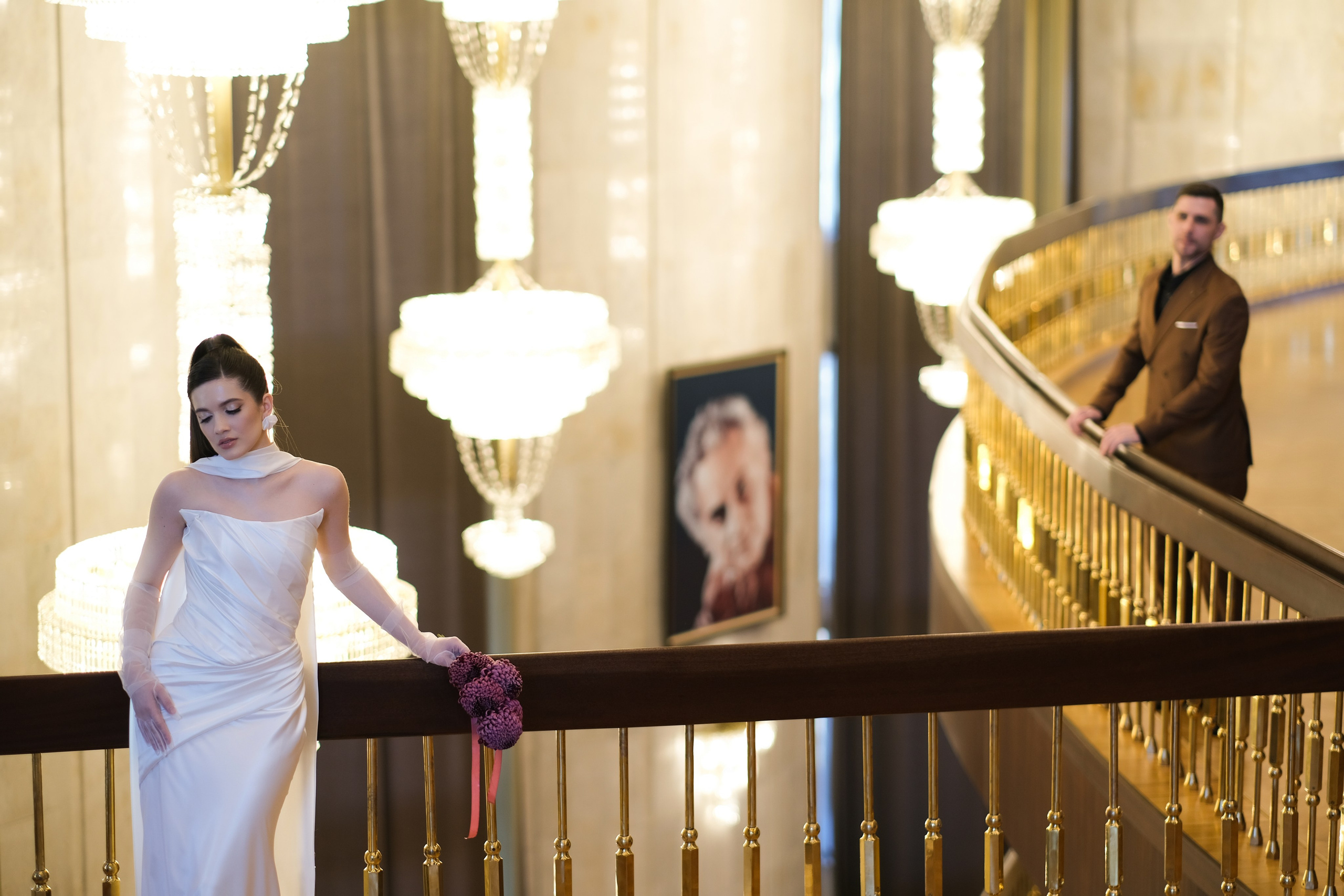 Свадебная фотосессия в театре драмы имени Наума Орлова. Свадебный фотограф в Челябинске Сырчикова Наталья