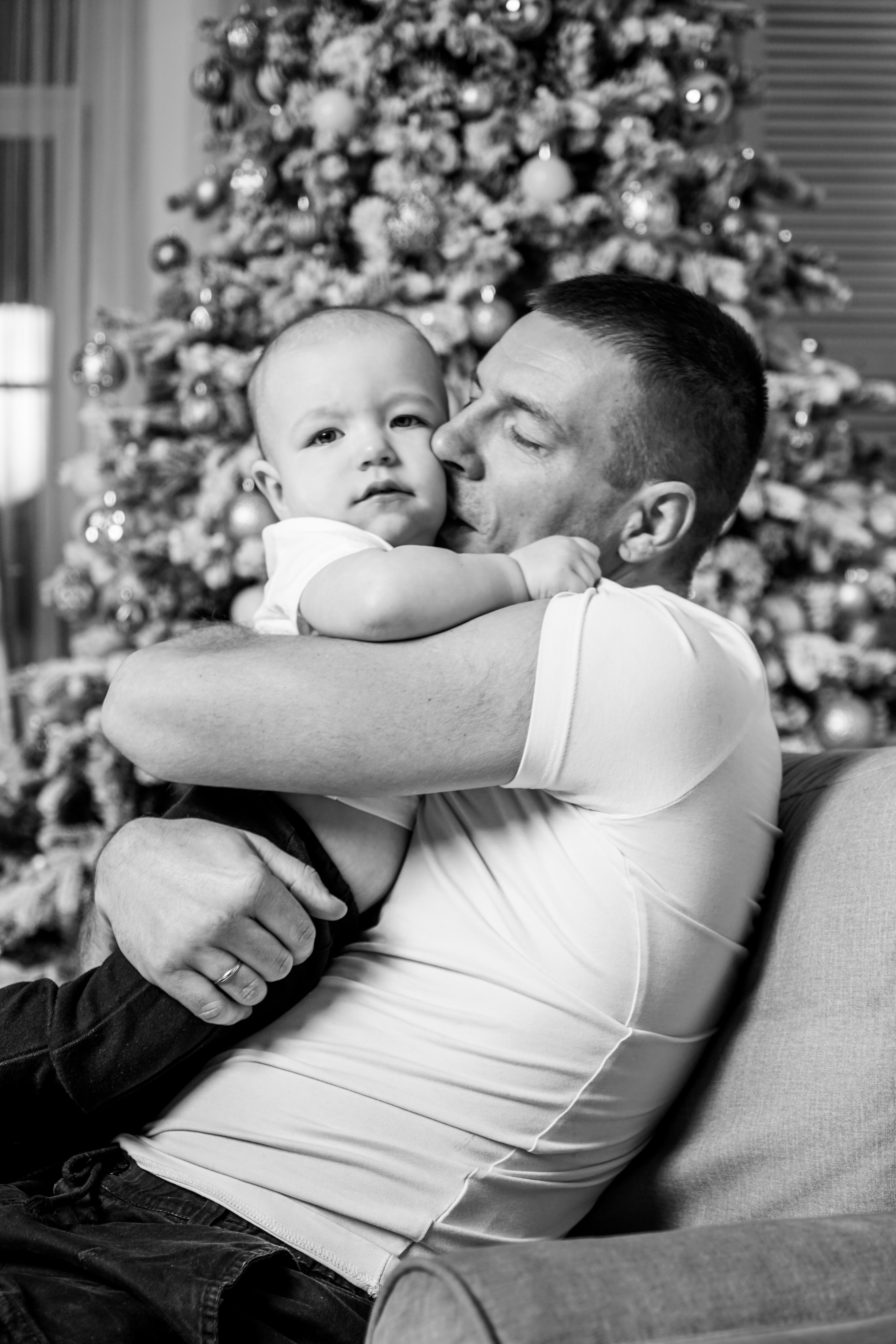 Студийная предновогодняя съёмка семьи Кати. Лиза Фирстова — самый добрый фотограф