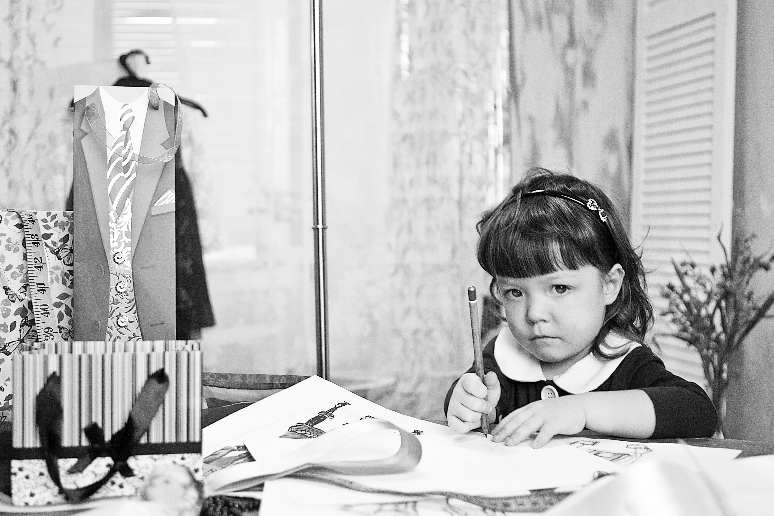 Серии: «La petite robe noire». Мультижанровый фотограф Дарья Strebog