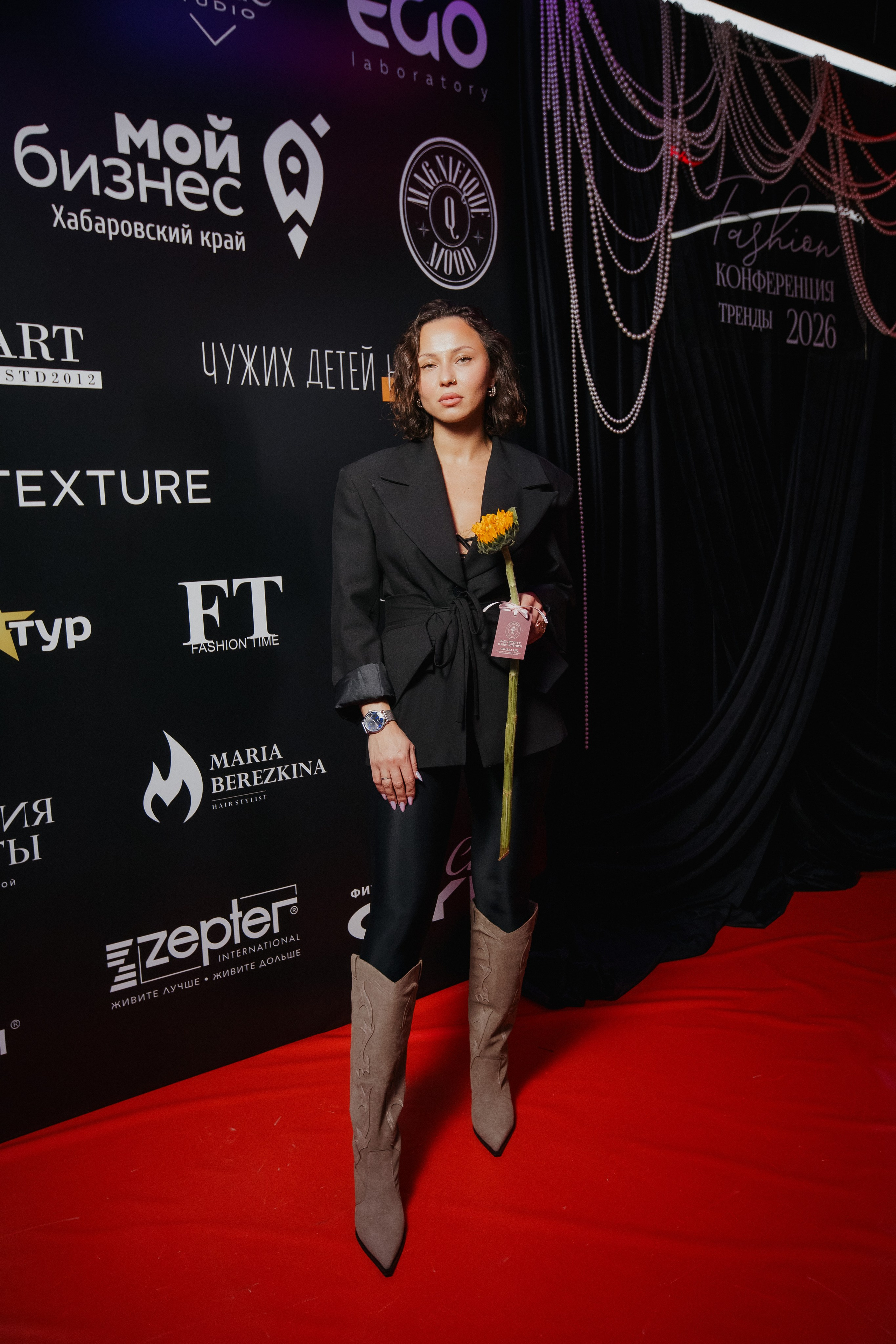 ФЭШН КОНФА. СВОИ. ФОТООТЧЕТЫ-СОБЫТИЯ-МЕСТА