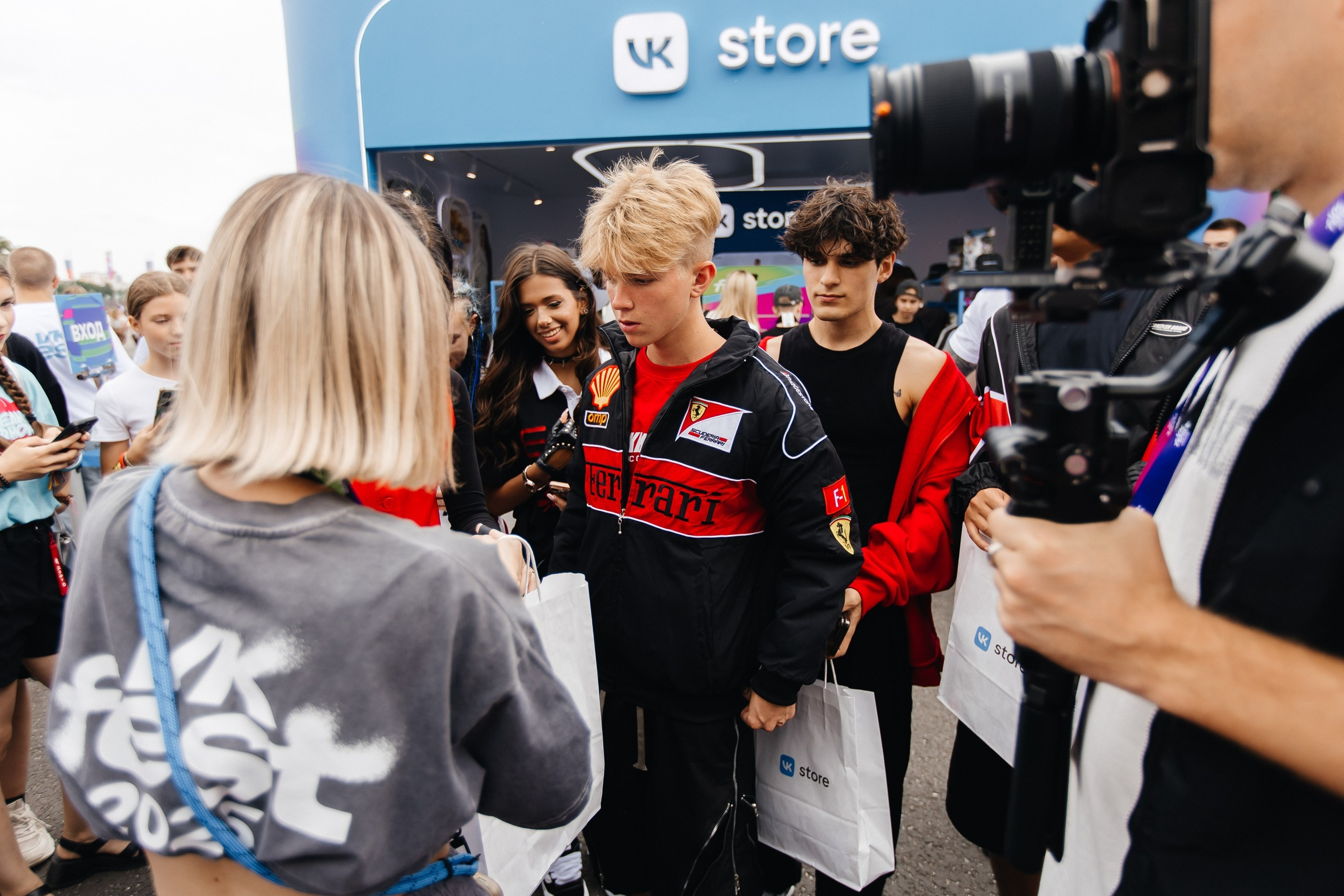 VK FEST |VK STORE | МОСКВА, 2025. Five Media — репортажный фотограф Москва | Мск