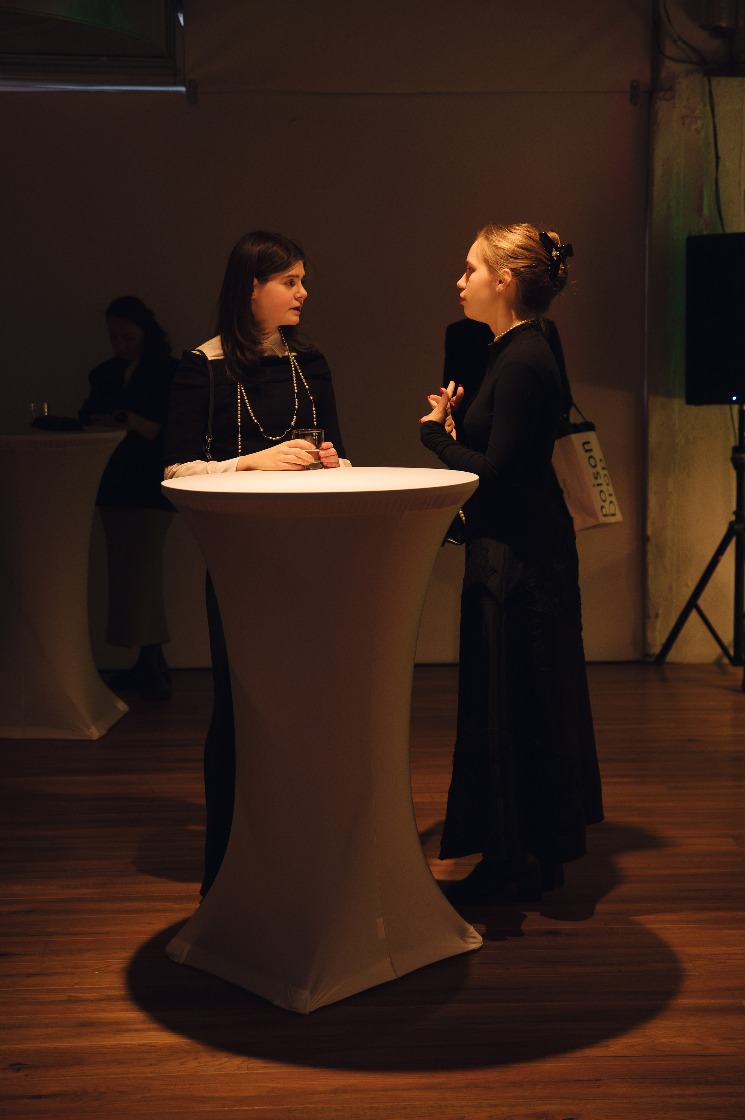 Бекстейдж показа «Новые Имена» собака.ru|ДЛТ. Портретный и репортажный фотограф в Санкт-Петербурге