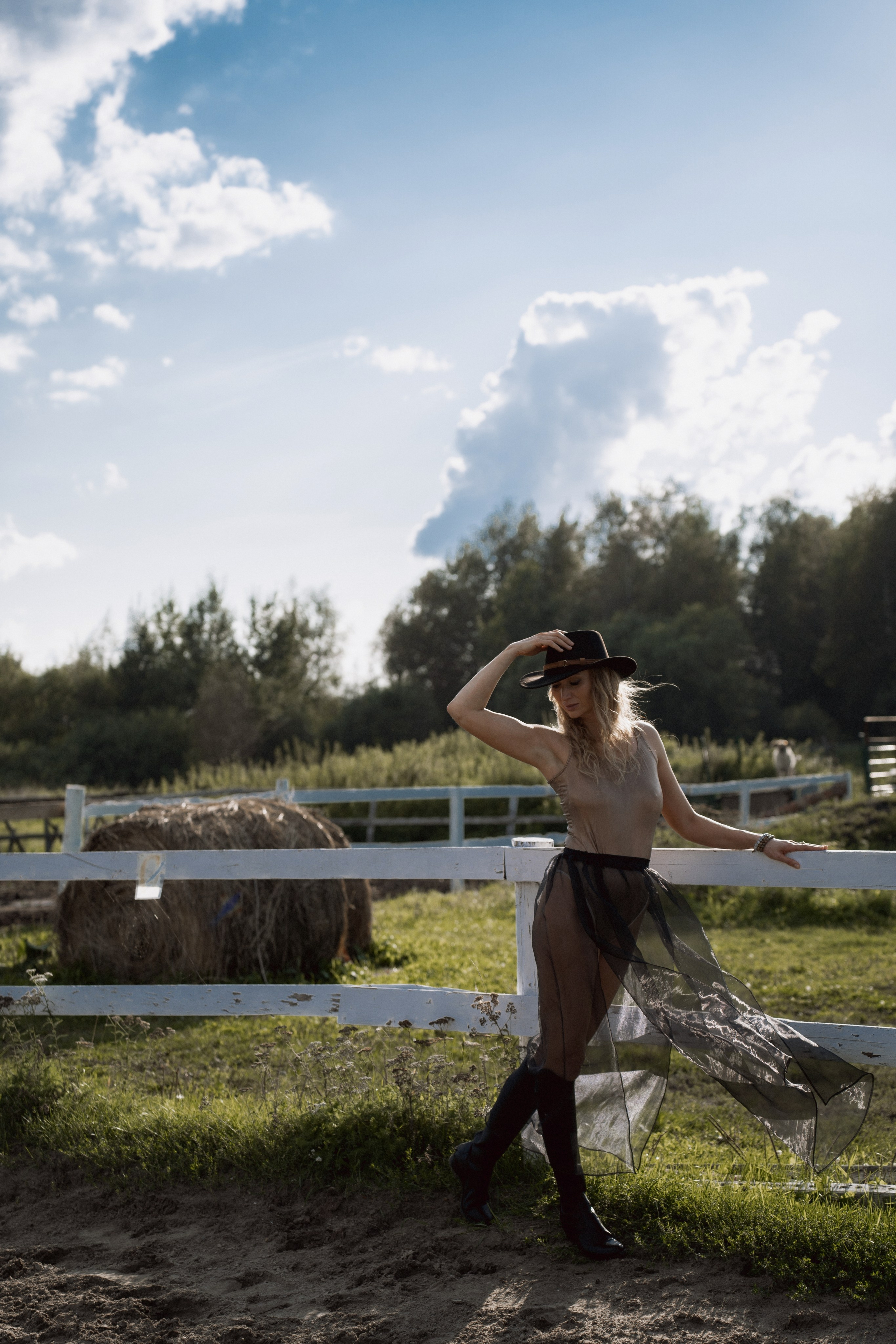 Татьяна. Фотосессия на конюшне. Яна Орехова. Фотограф в Томске