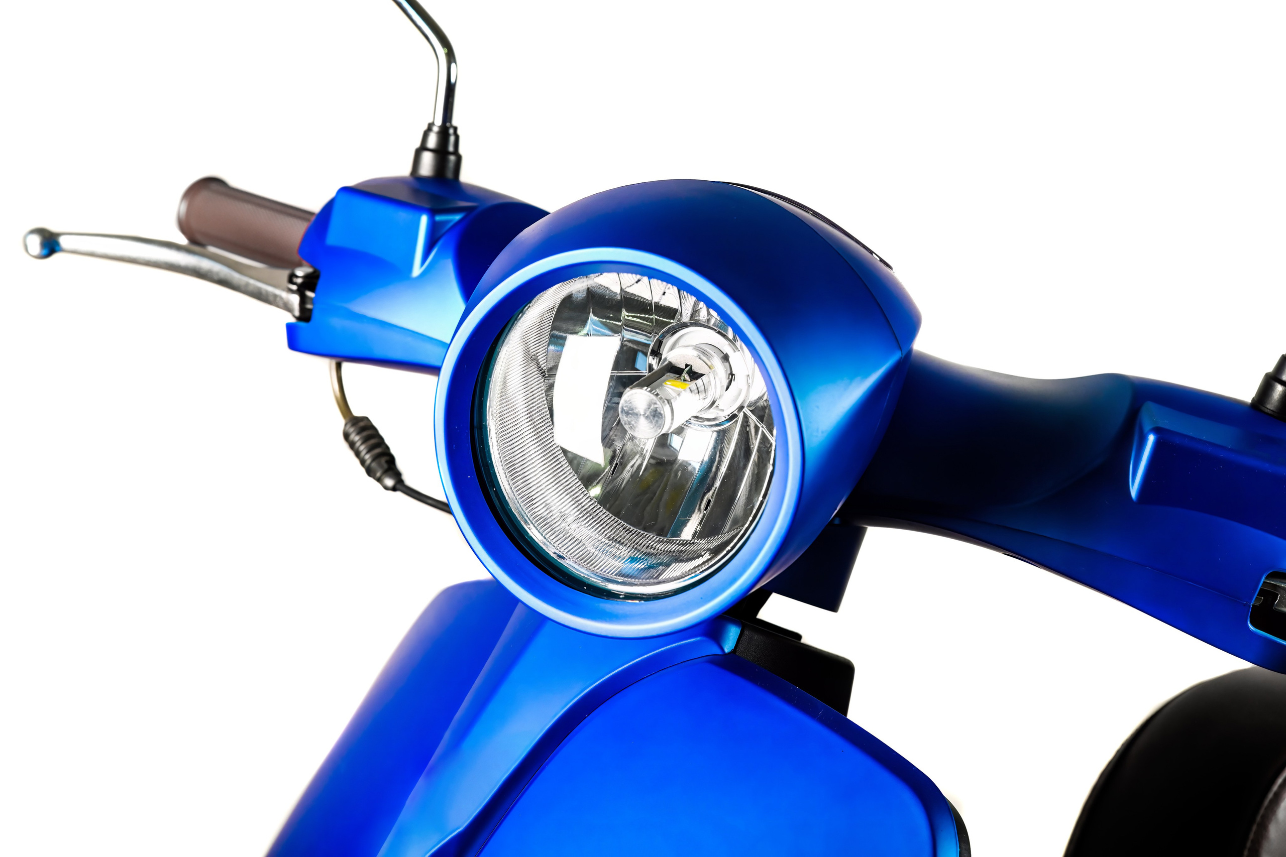 Фотосъёмка автомобилей, мотоциклов и деталей