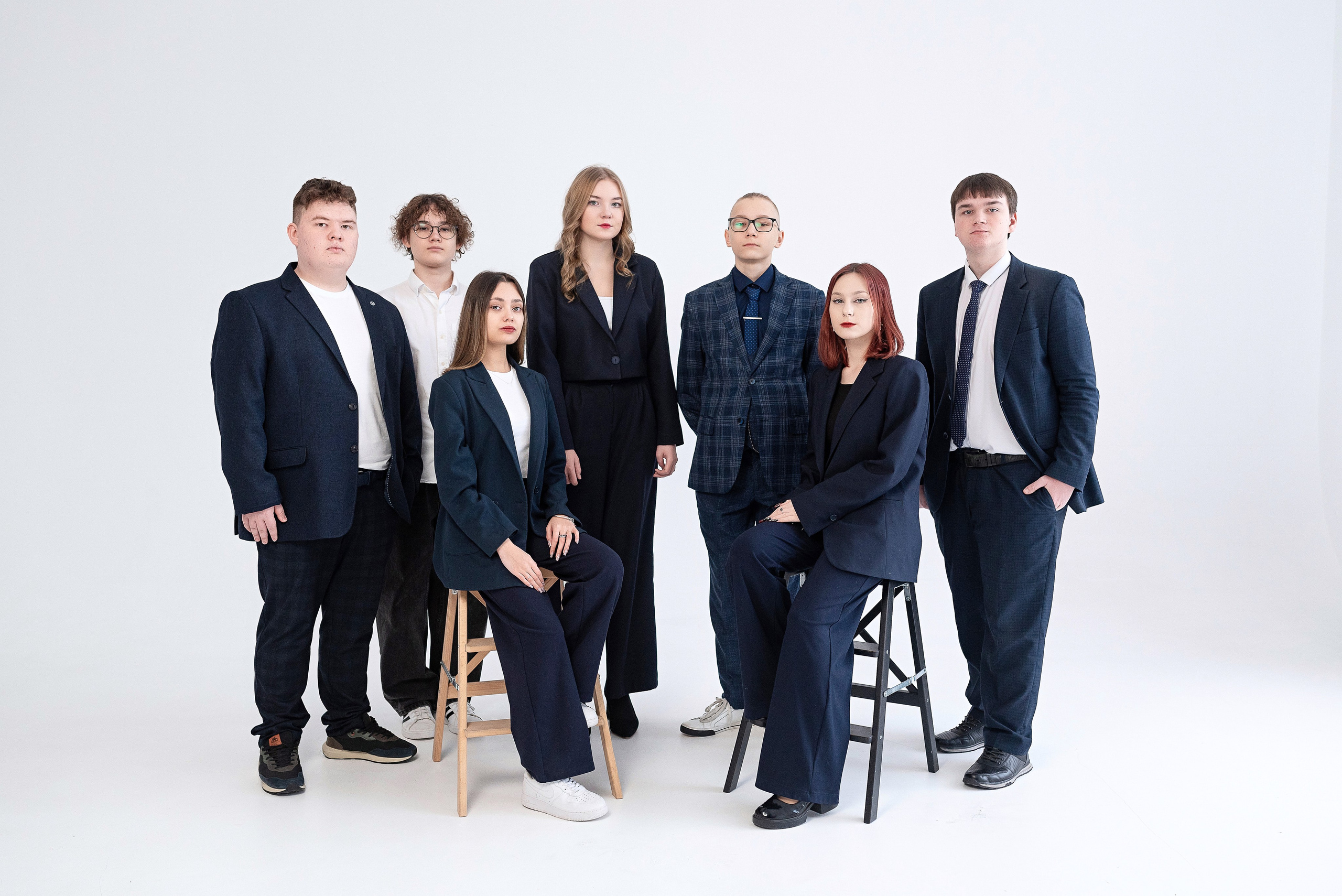 9 класс на циклораме. Детский и семейный фотограф в Сургуте и Нефтеюганске Анна Старцева