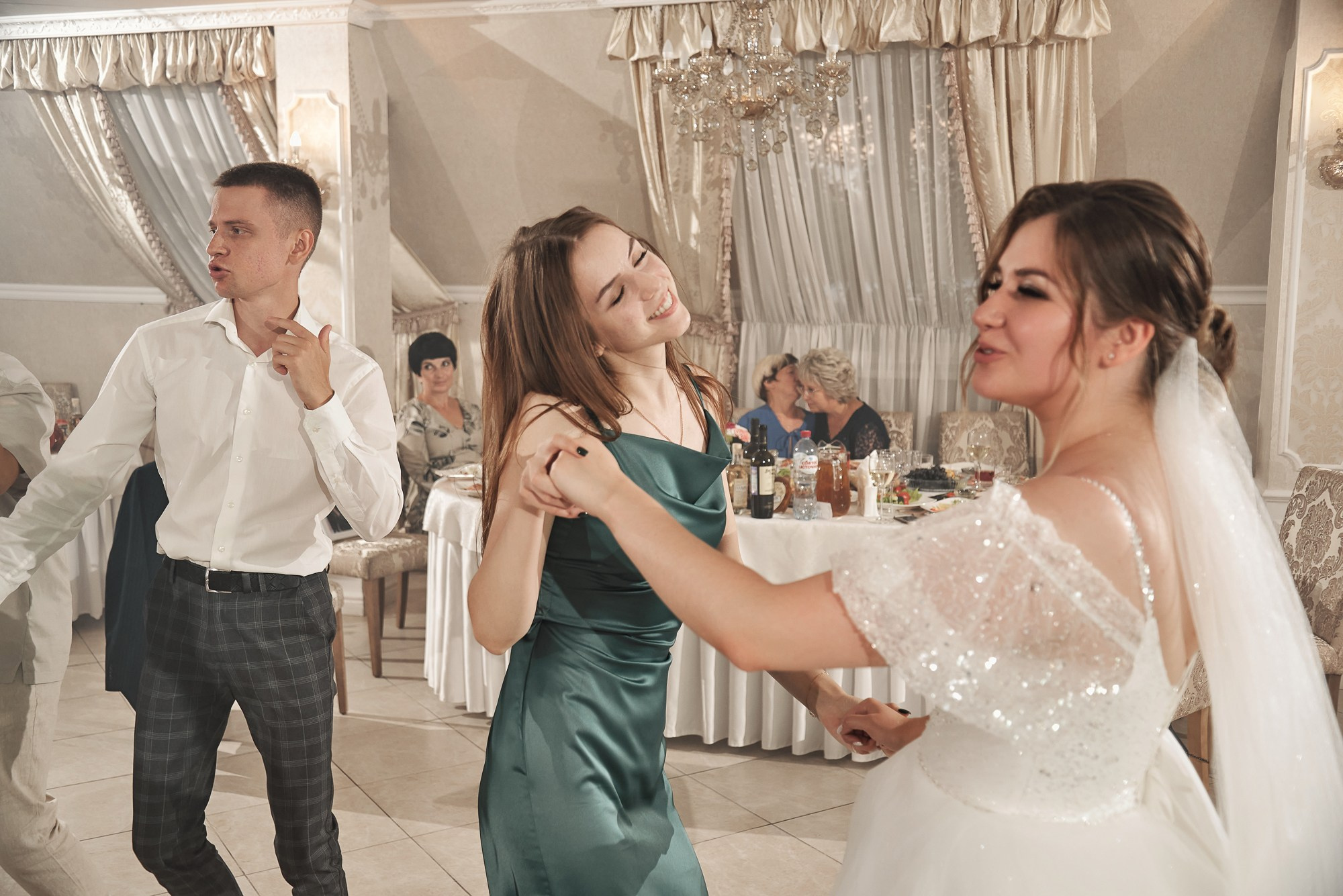 Денис и Екатерина. Свадебный фотограф в Барнауле Дмитрий Медведев