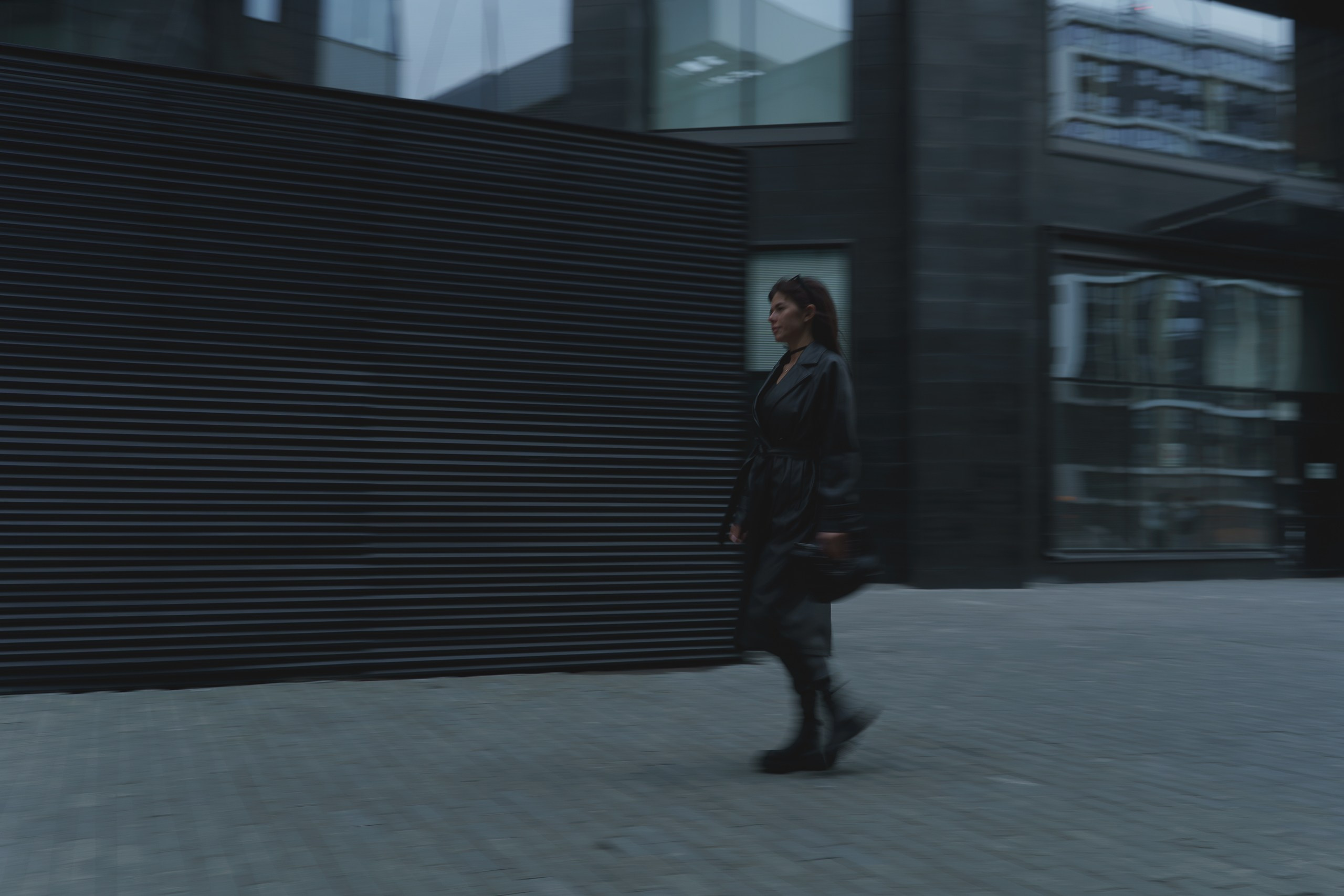 Ночной город в кадре: портретная фотосессия для блогера | Фотограф Екатеринбург