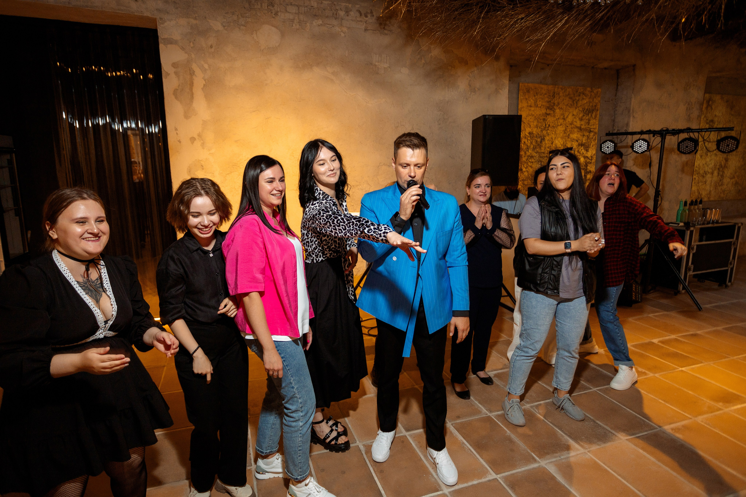 ПРИМЕР: Корпоратив Мамин Хлеб. Все фото. Профессиональный фотограф в Ижевске Леша Петров