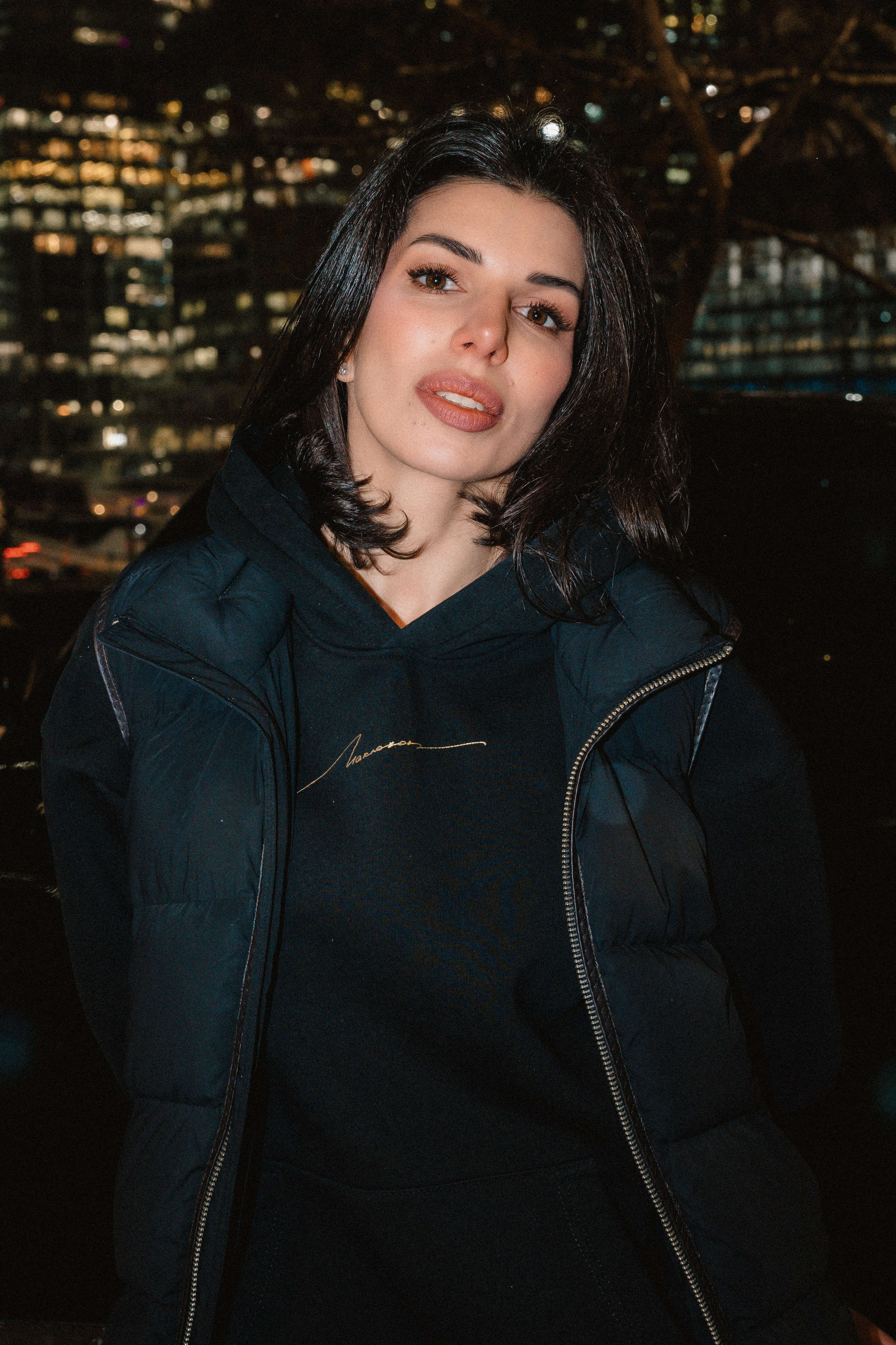 МАРИНА. Я фотограф из Москвы к Вашим услугам