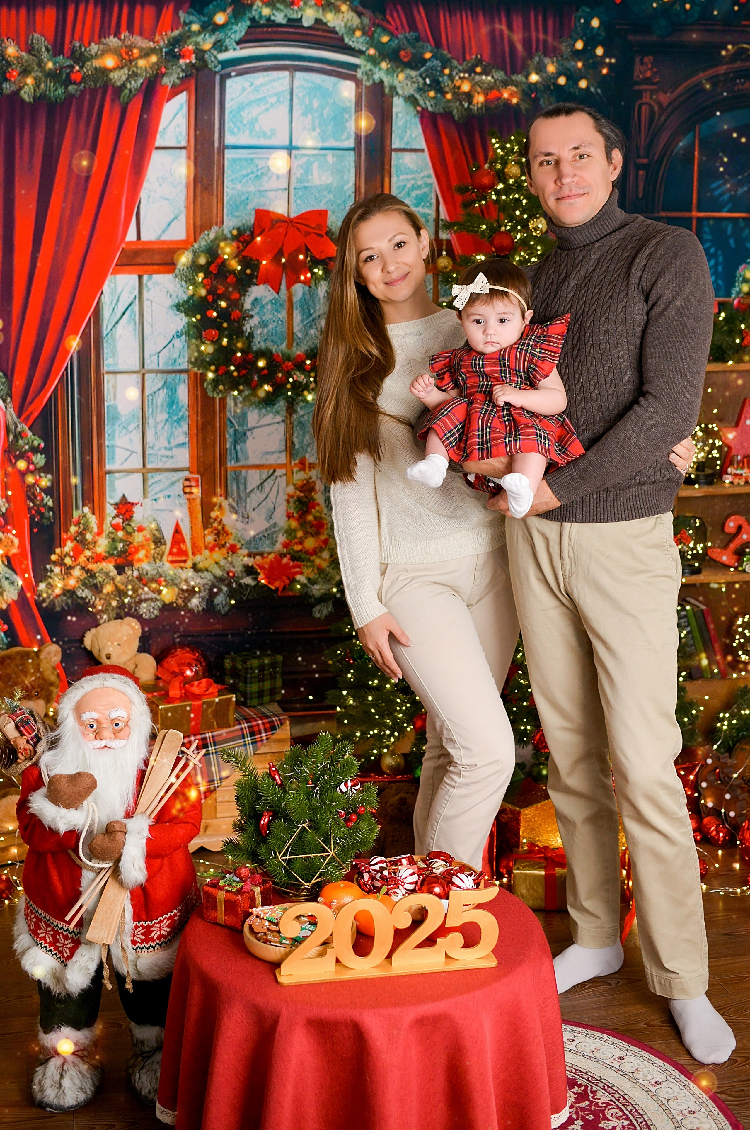 Новогодняя семейная фотосессия в Краснодаре 2023-2024. Фотограф новорожденных Краснодар Малышенко Надежда