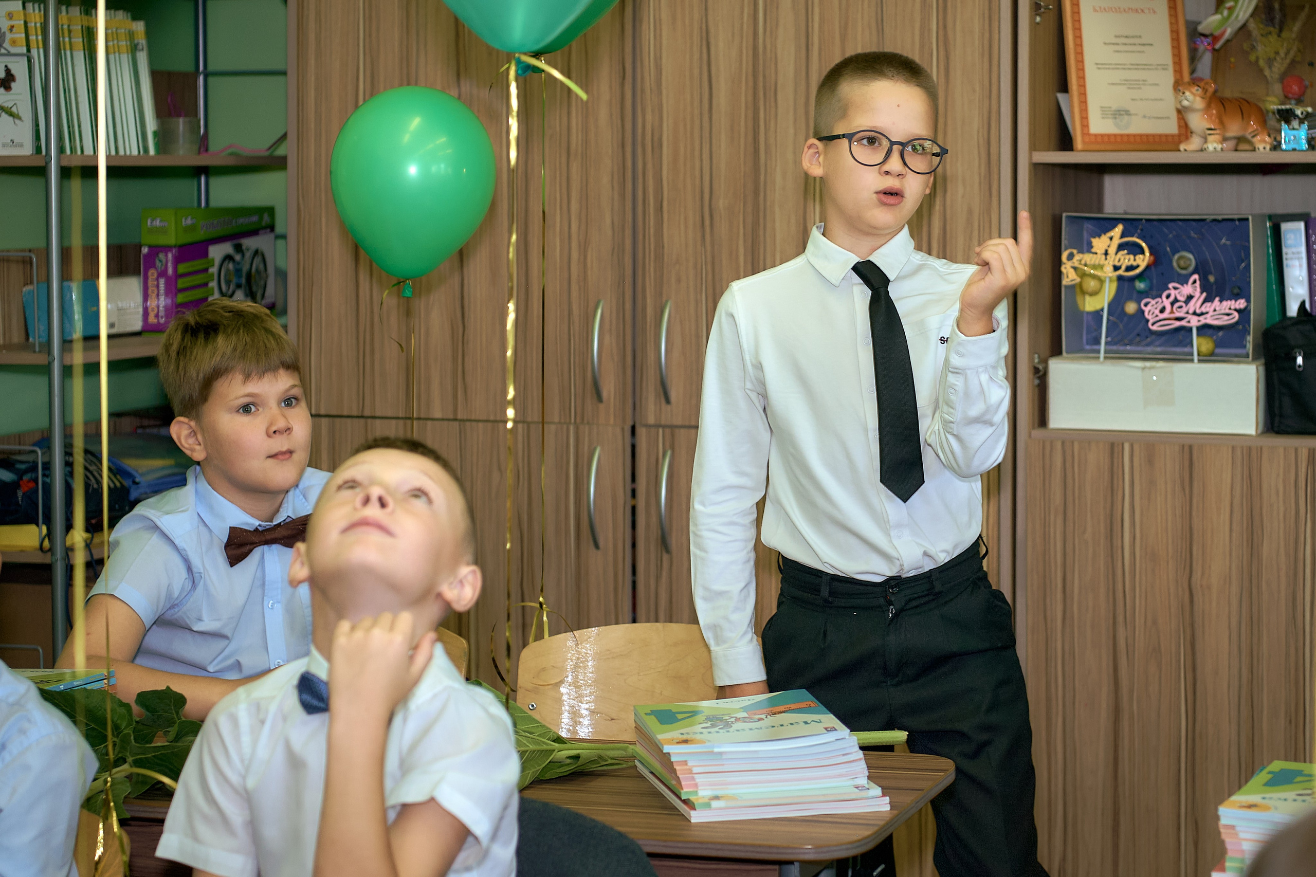 Уже ЧЕТВЕРТЫЙ класс пошел (школа № 3 в Апрелевке). Школьный и семейный фотограф, Одинцово