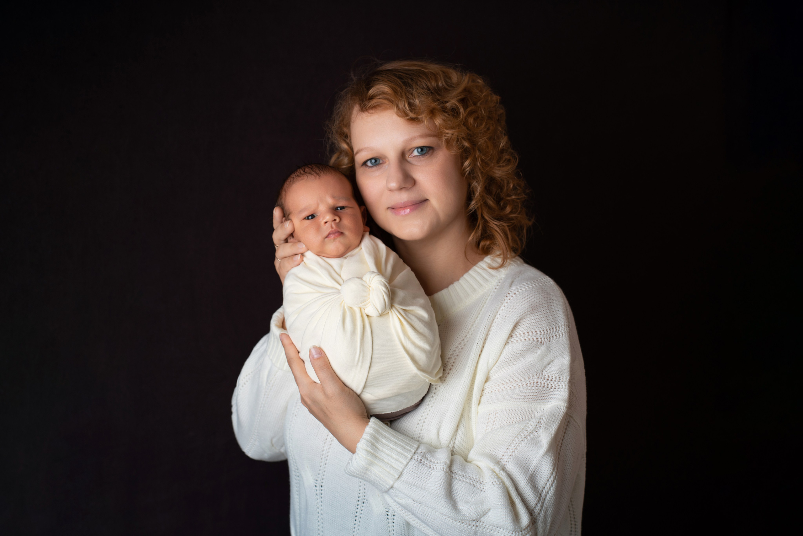 Фото с родителями/Макроснимки. Фотограф новорожденных Оренбург и свадебный фотограф Оренбург