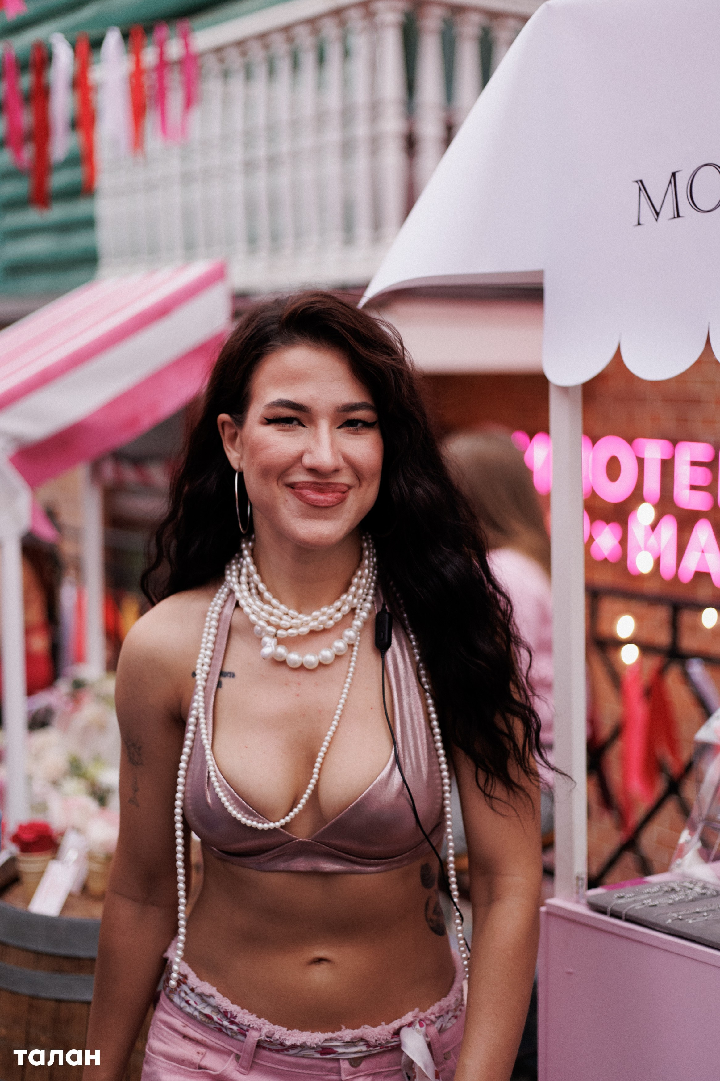 ВИНОТЕКА [бар+магаз] — BIRTHDAY PARTY. СВОИ. ФОТООТЧЕТЫ-СОБЫТИЯ-МЕСТА