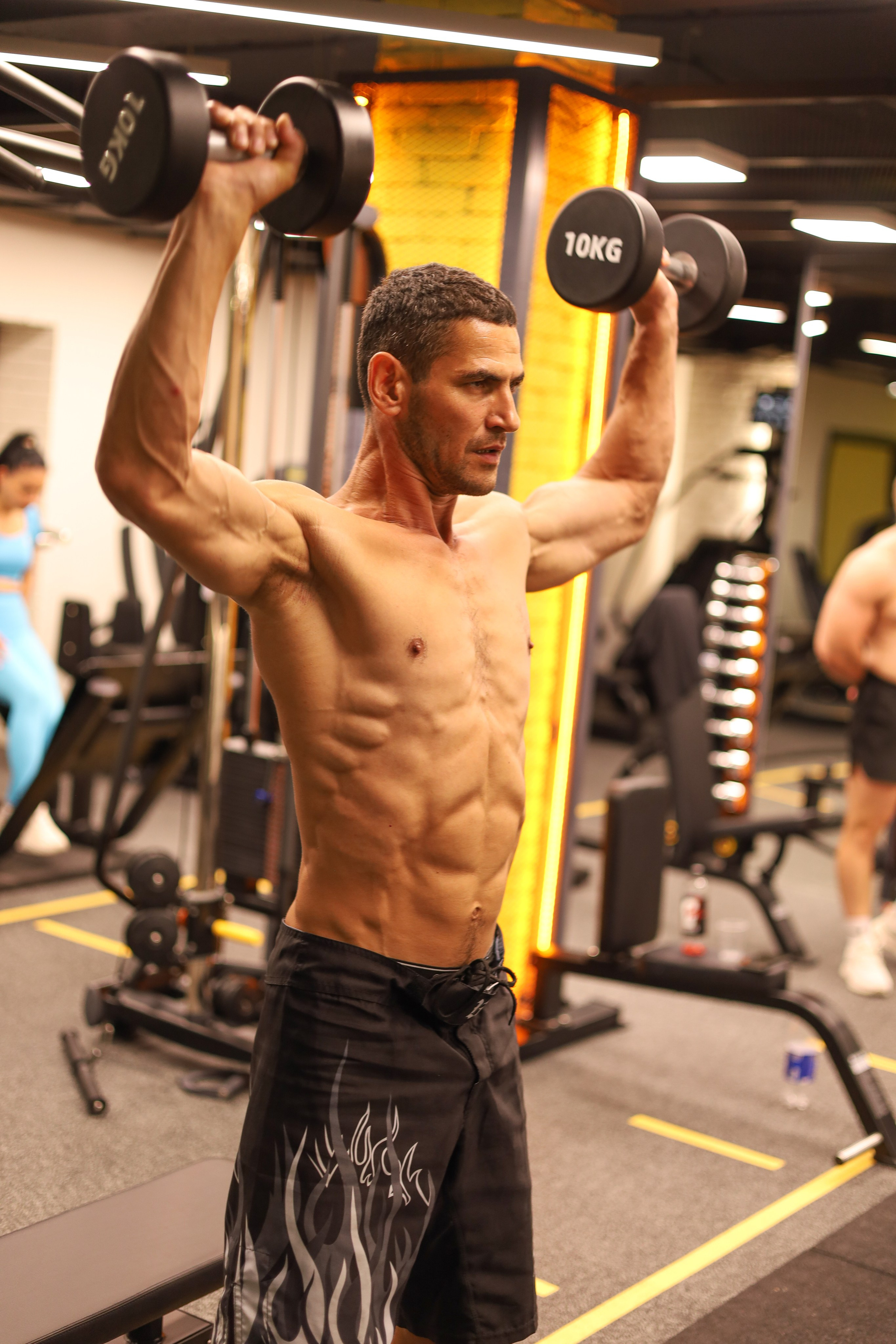 Фото бизнес реклама в Симферополе — фотограф Виктор Загурский. Фотограф в Крыму — Виктор Загурский