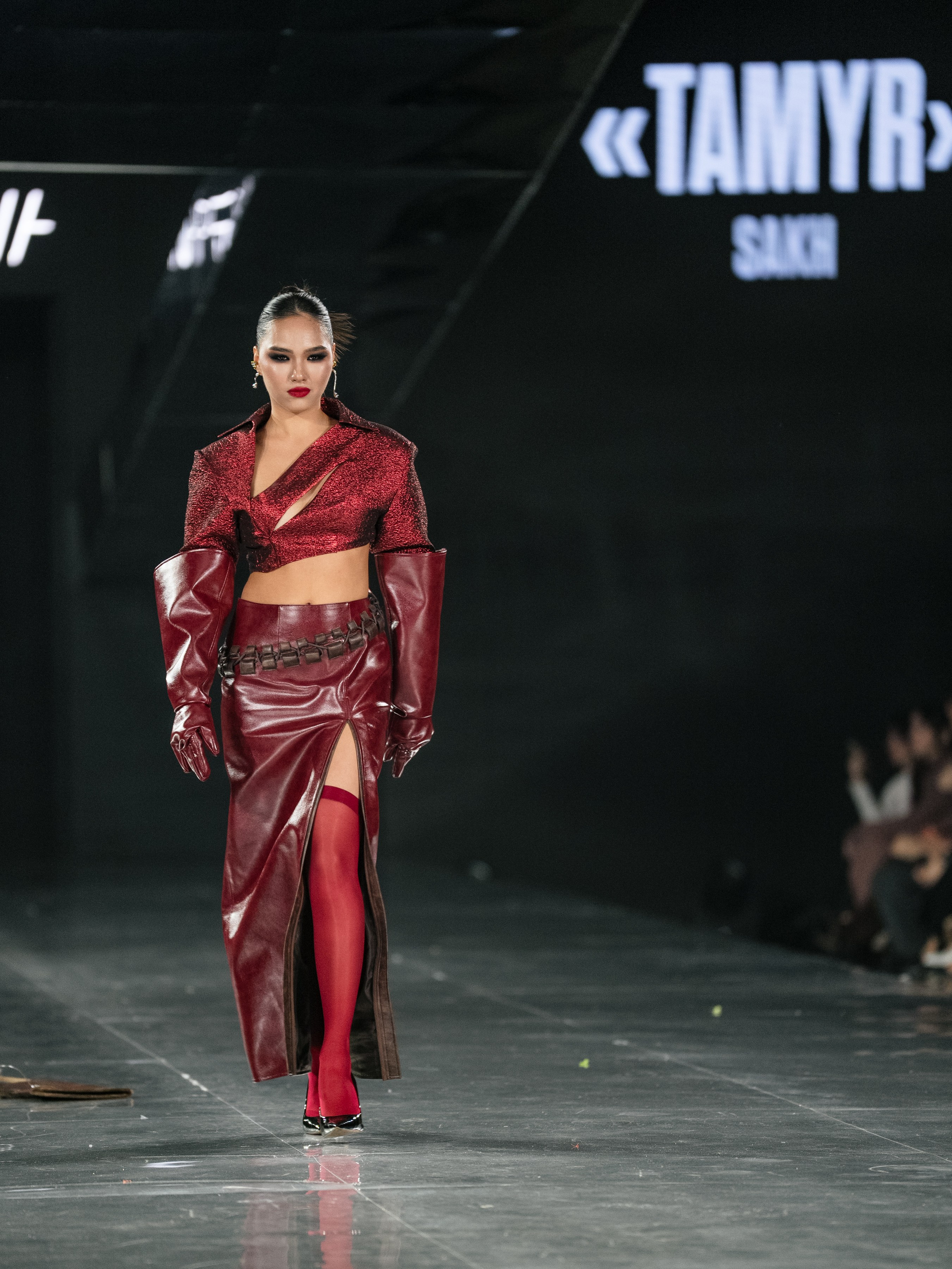 Visa Fashion Week SAKH. Сайт Алматинского НЮ АРТ, будуар и фэшн фотографа Дениса Карпенко