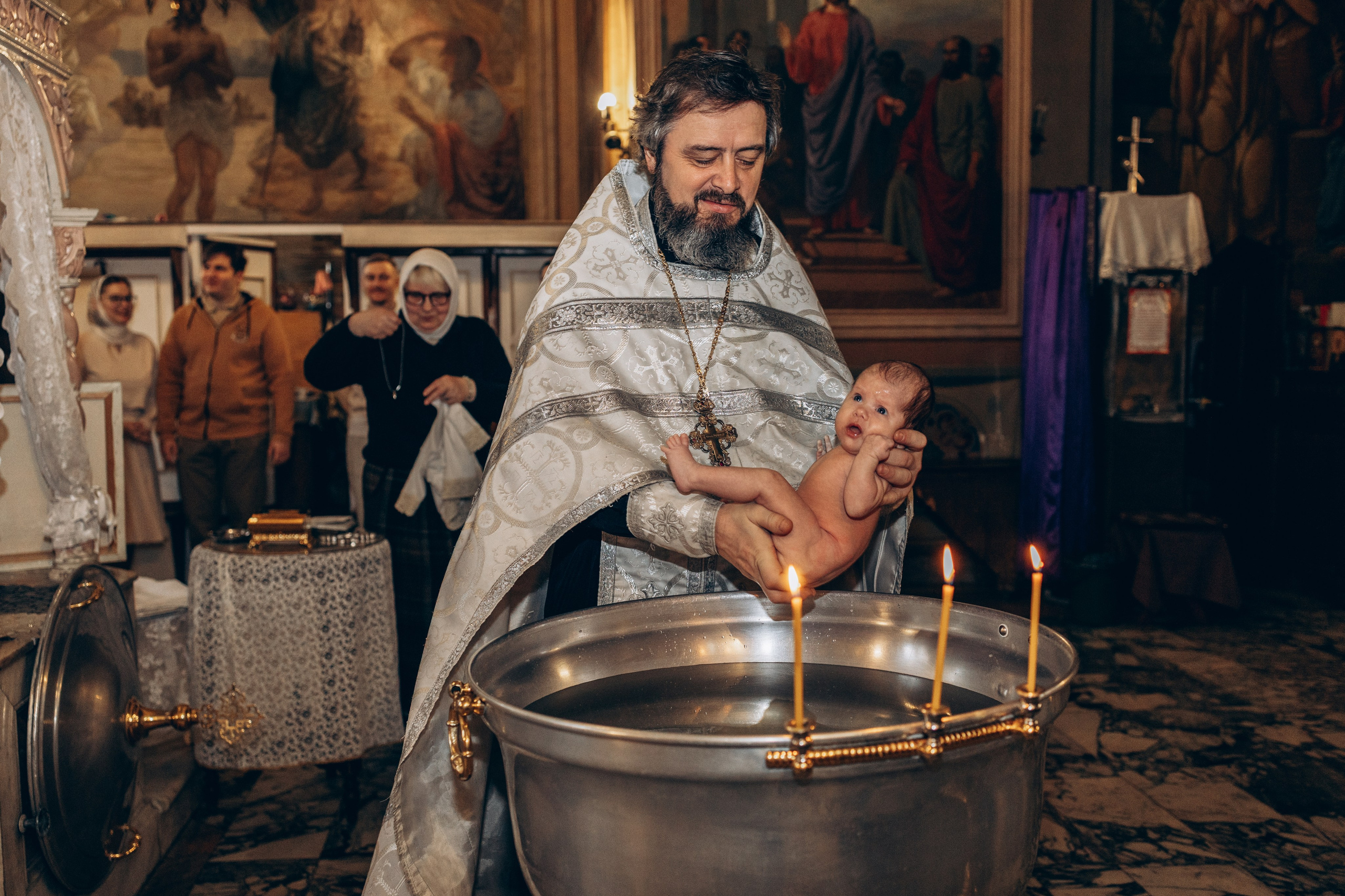 Крещение в Храме Воскресения Словущего в Даниловской Слободе. Главная