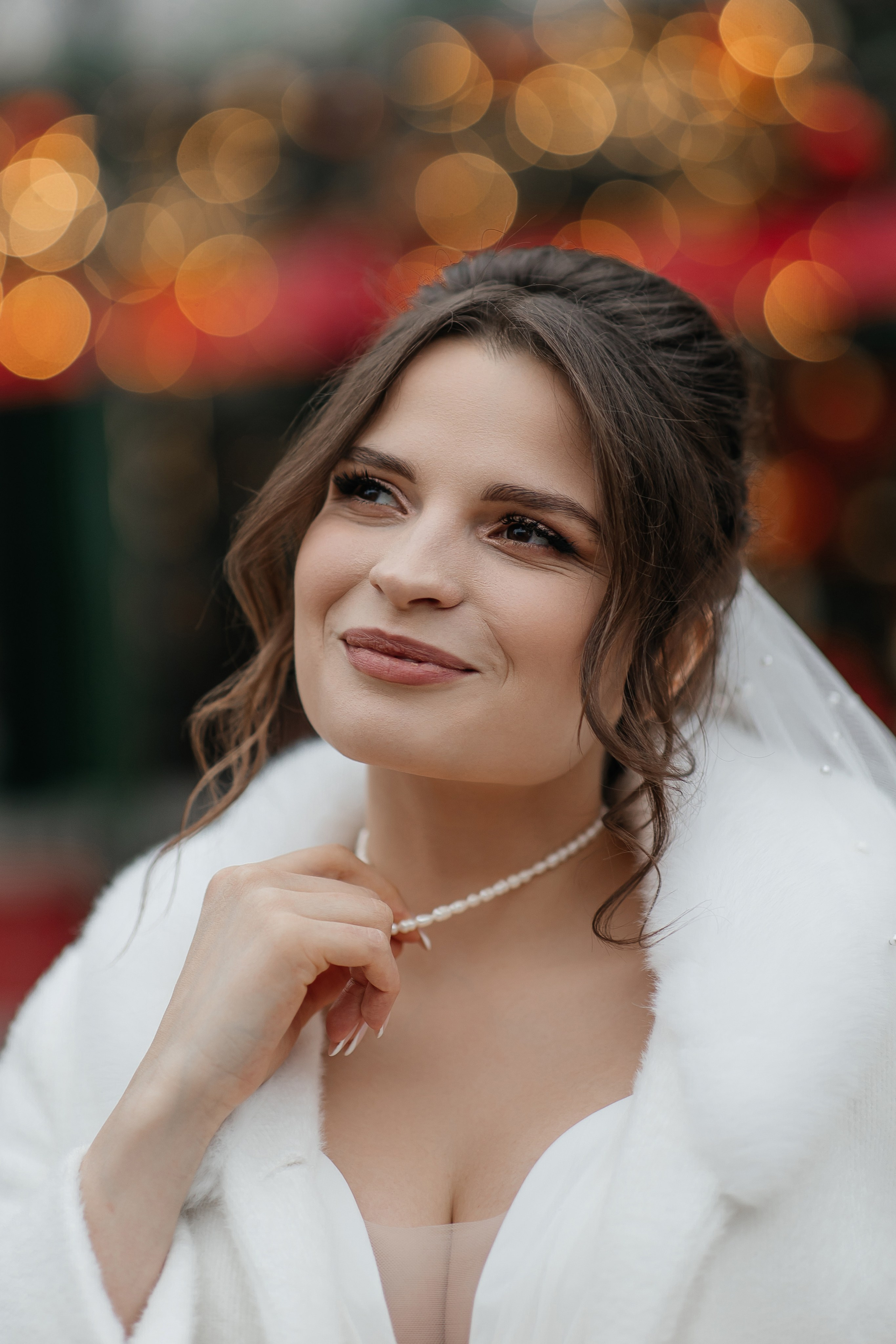 Свадебная прогулка зимой на Новогодней Ярмарке в Москве