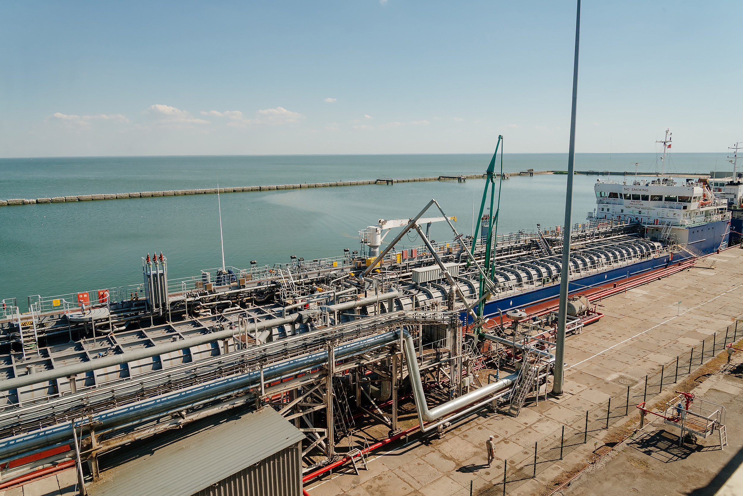 Съёмка танкера «Леди Лейла». Промышленный фотограф в Ростовской области Владимир Яковенко