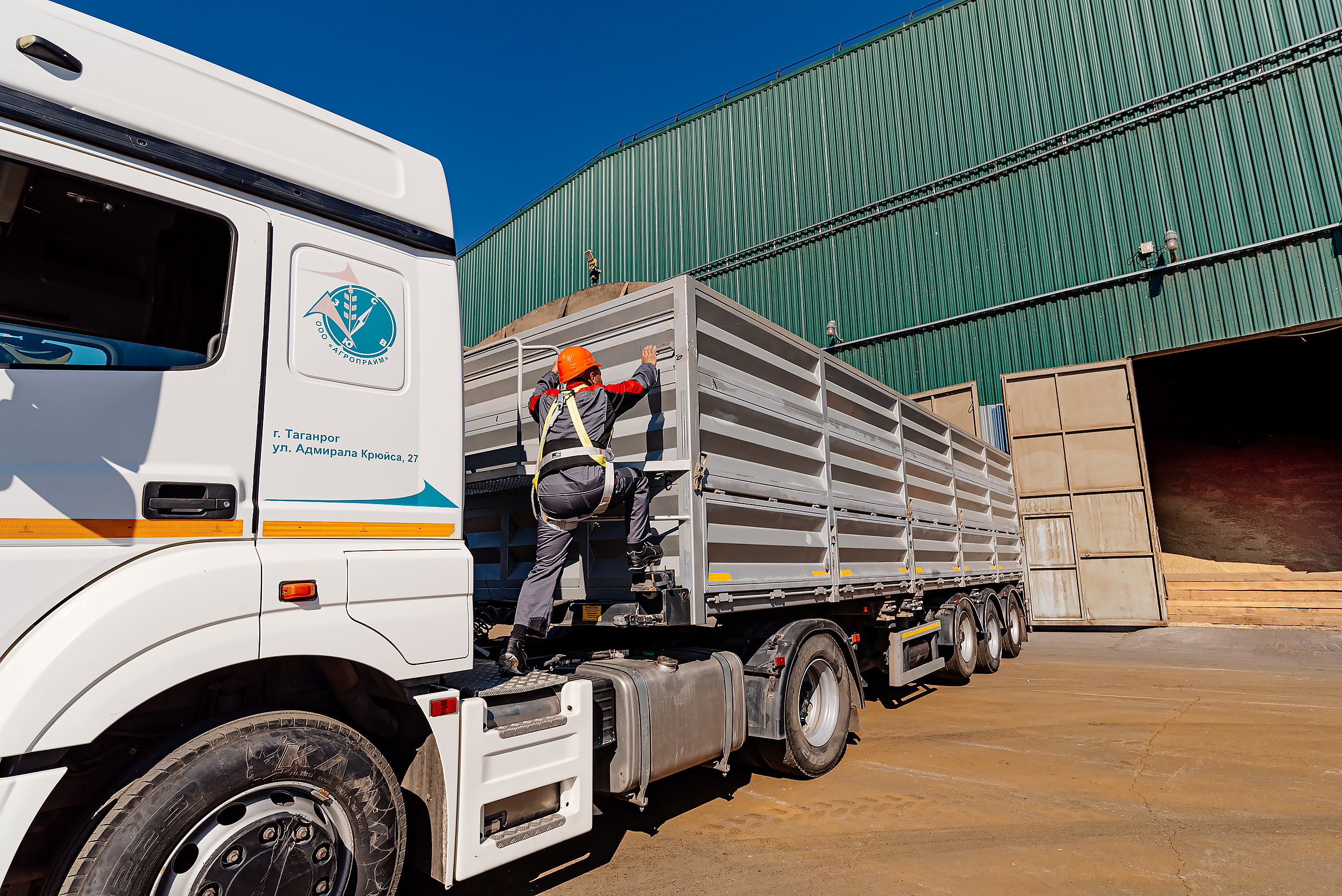 Индустриальная съёмка для Агропрайм. Промышленный фотограф в Ростовской области Владимир Яковенко