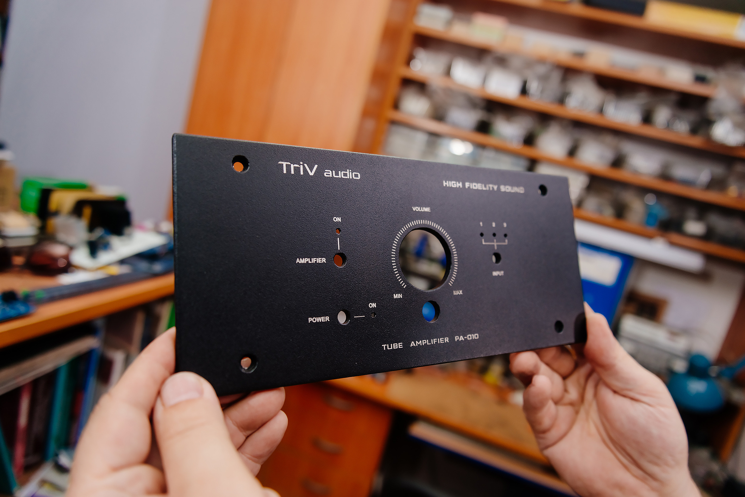 КБ звукотехники ТРИ В. Промышленный фотограф в Ростовской области Владимир Яковенко