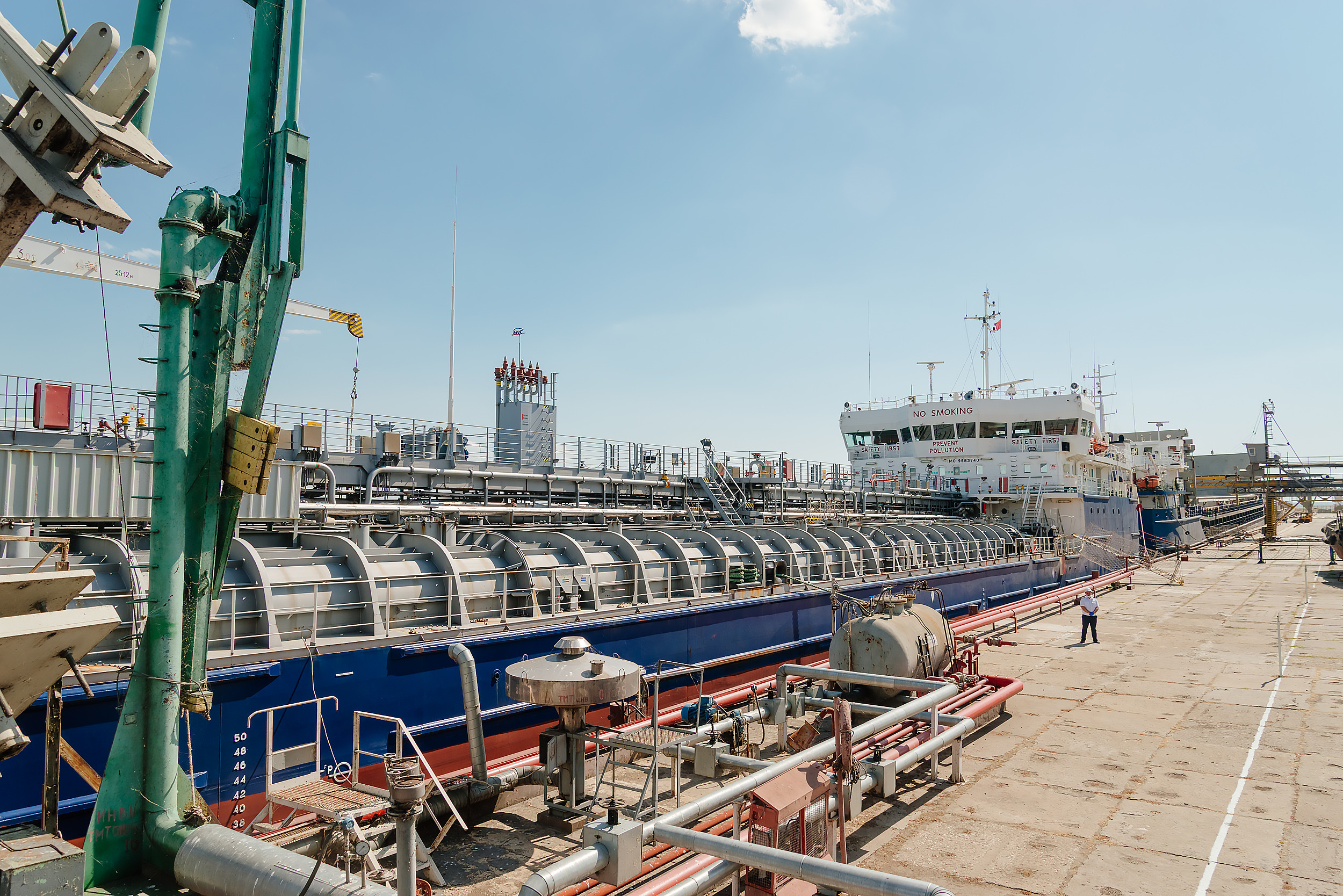 Съёмка танкера «Леди Лейла». Промышленный фотограф в Ростовской области Владимир Яковенко