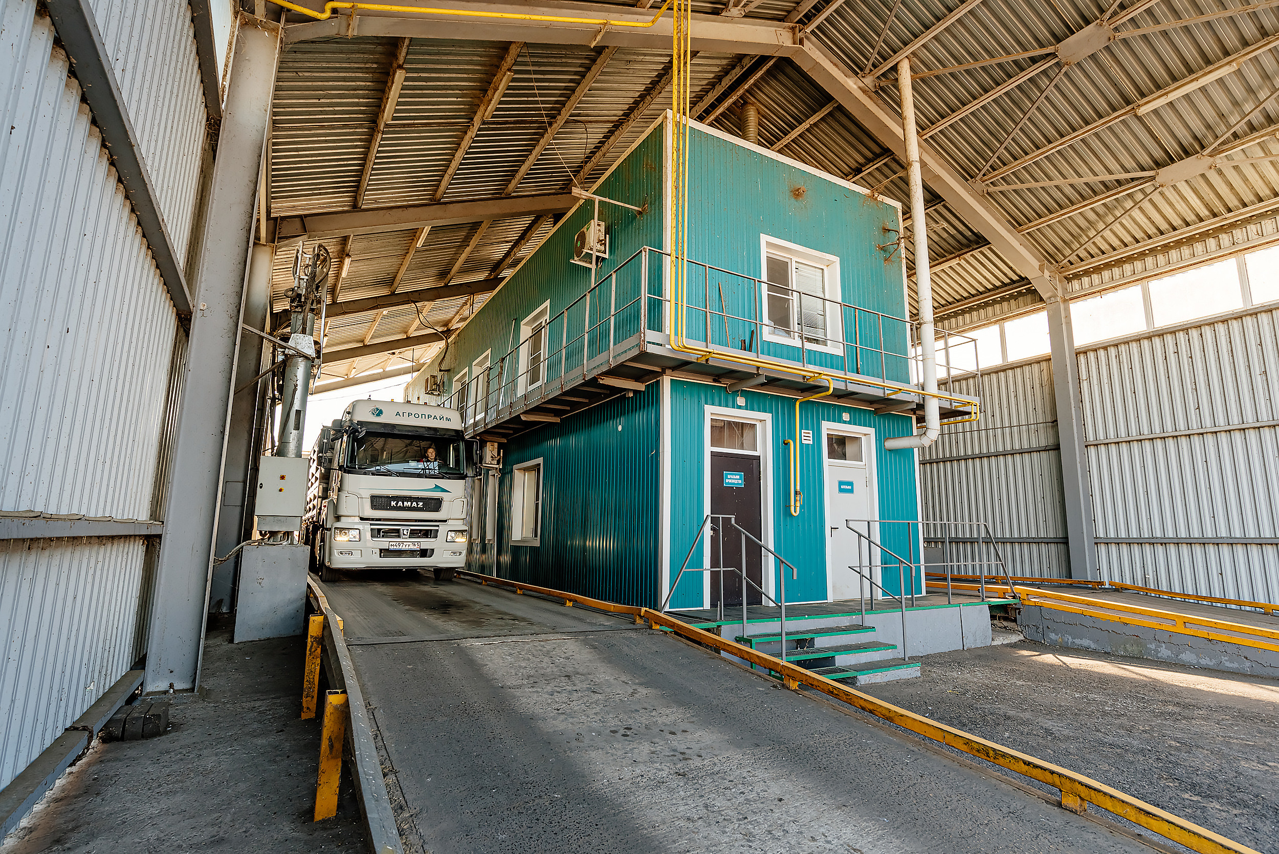 Индустриальная съёмка для Агропрайм. Промышленный фотограф в Ростовской области Владимир Яковенко