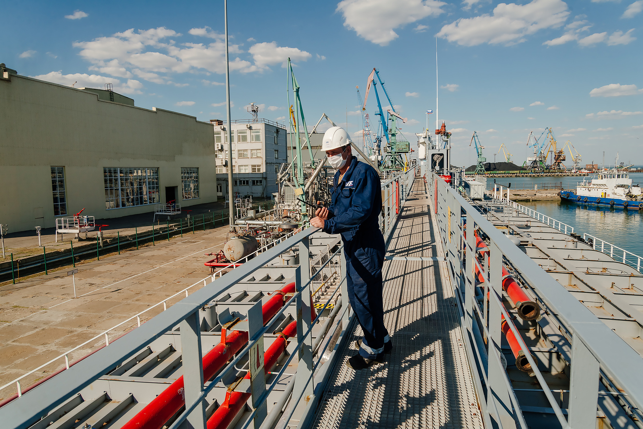 Съёмка танкера «Леди Лейла». Промышленный фотограф в Ростовской области Владимир Яковенко
