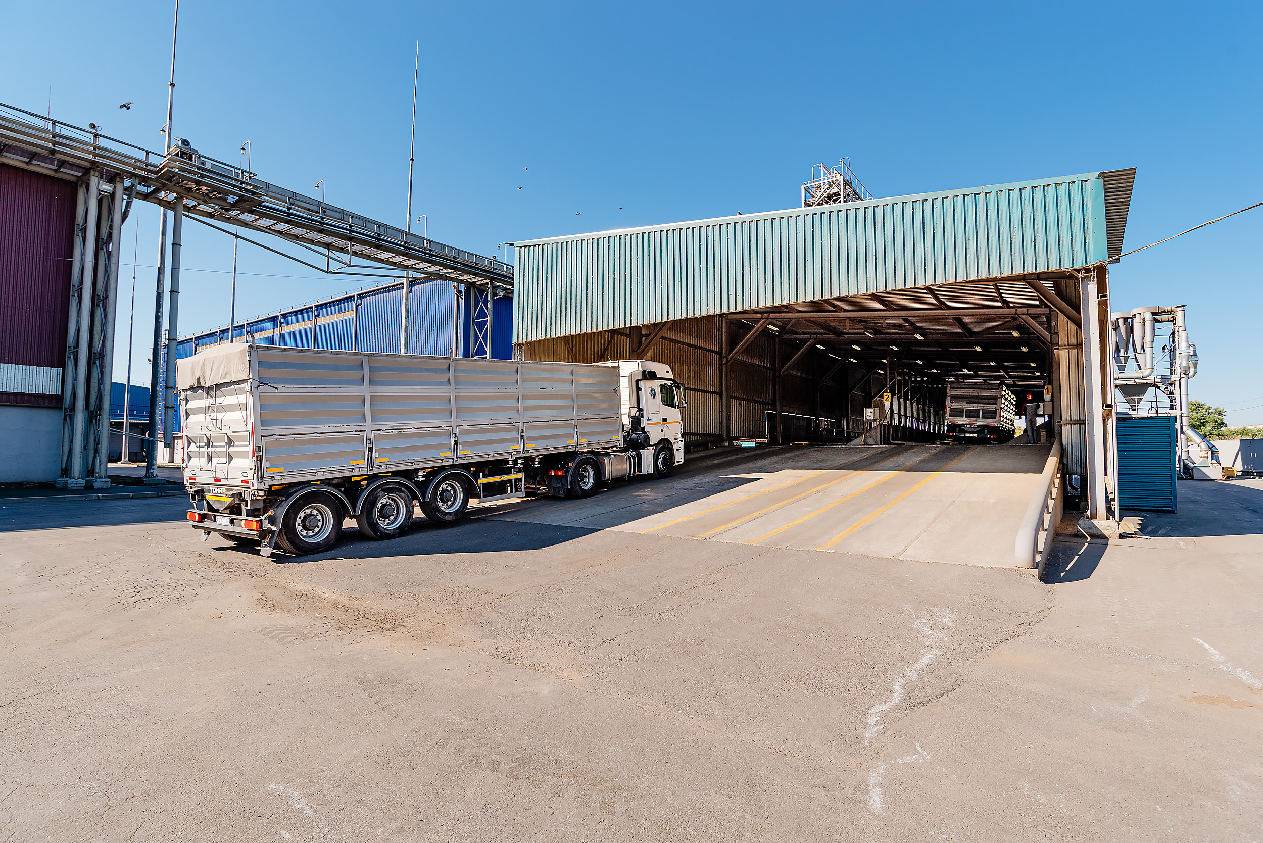 Индустриальная съёмка для Агропрайм. Промышленный фотограф в Ростовской области Владимир Яковенко