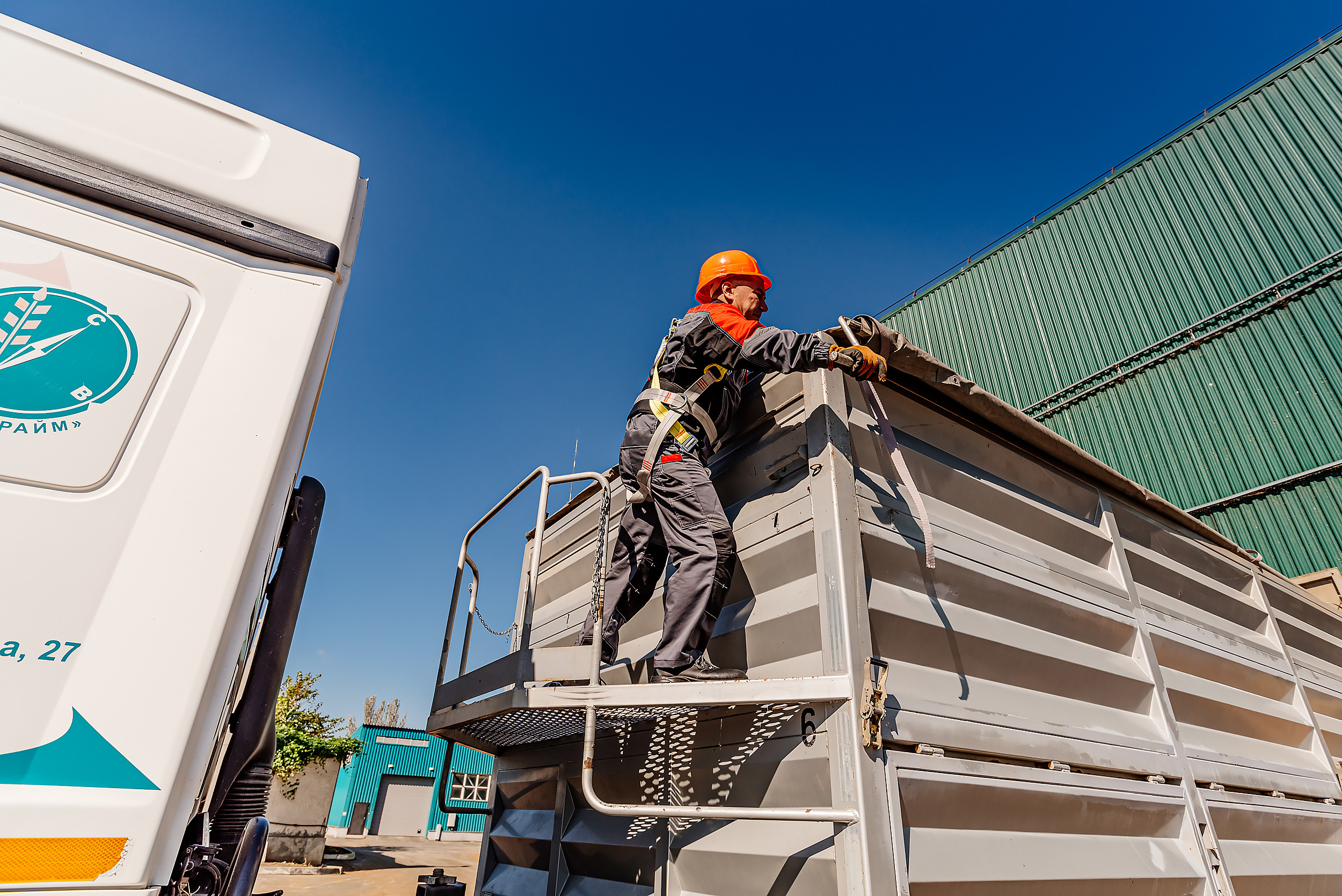 Индустриальная съёмка для Агропрайм. Промышленный фотограф в Ростовской области Владимир Яковенко
