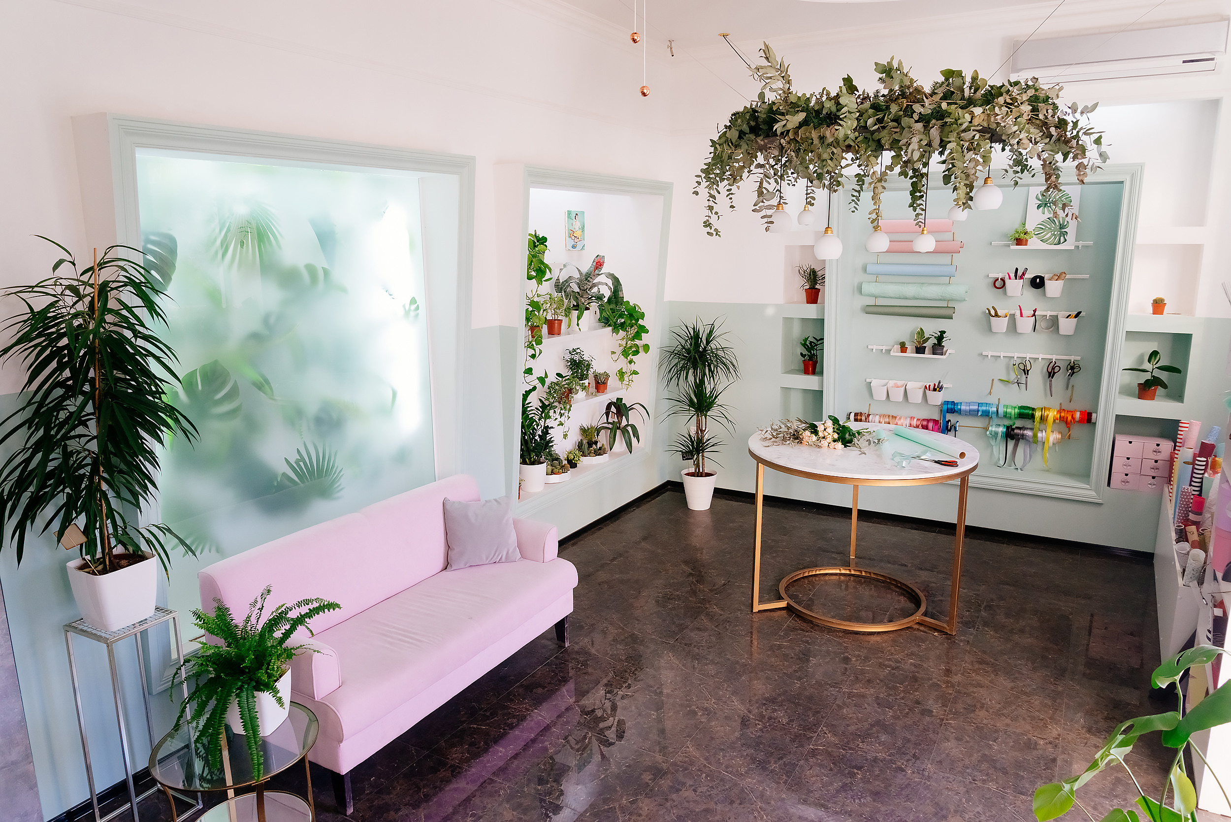 Цветочный магазин «Тюльпан и кактус». Промышленный фотограф в Ростовской области Владимир Яковенко