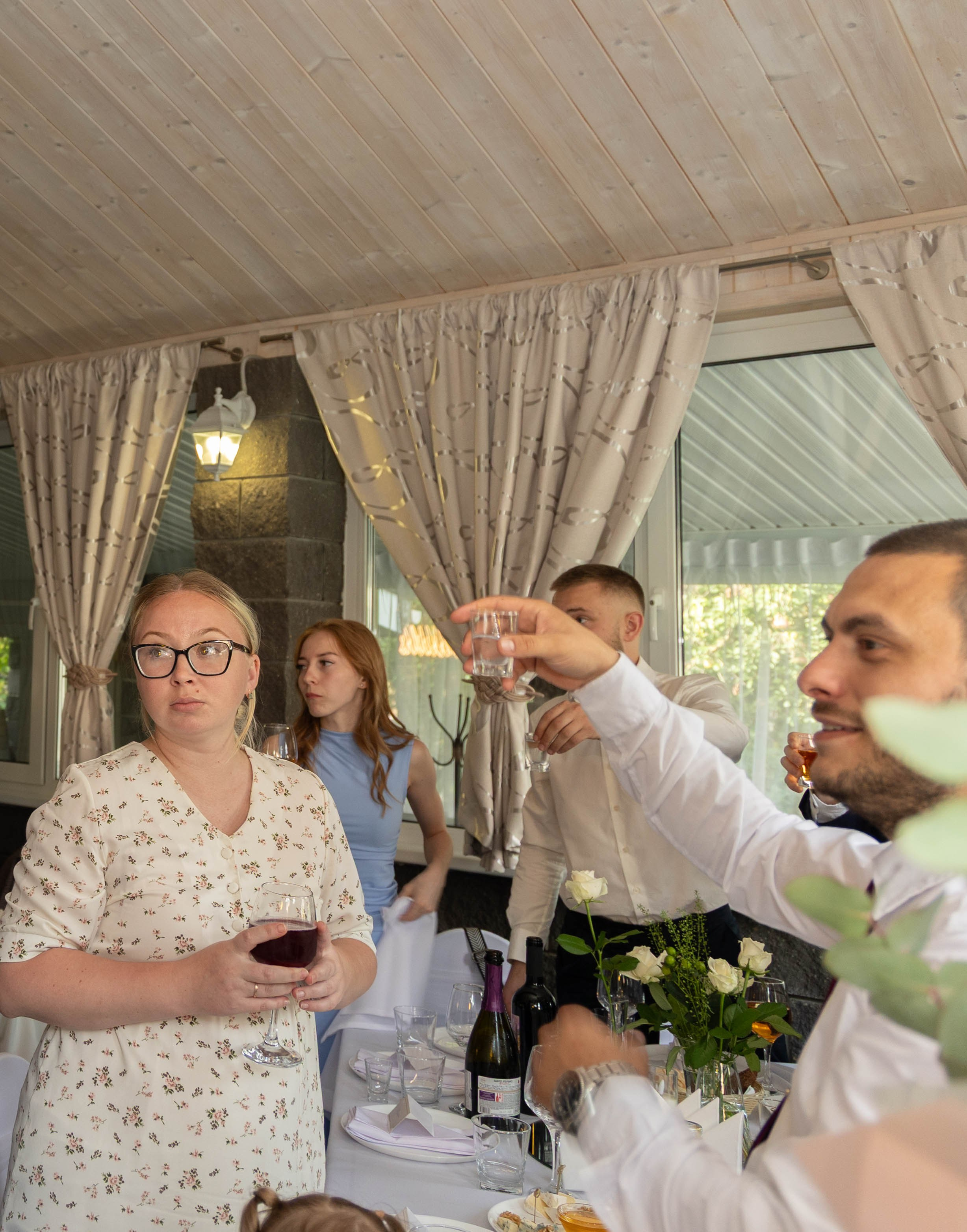 Свадебная фотосессия свадебный фотограф Татьяна Марсуверских свадебная фотопрогулка Москва Жуковский. Фотограф для маркетплейсов, фотоуслуги в Жуковском Татьяна Марсуверских