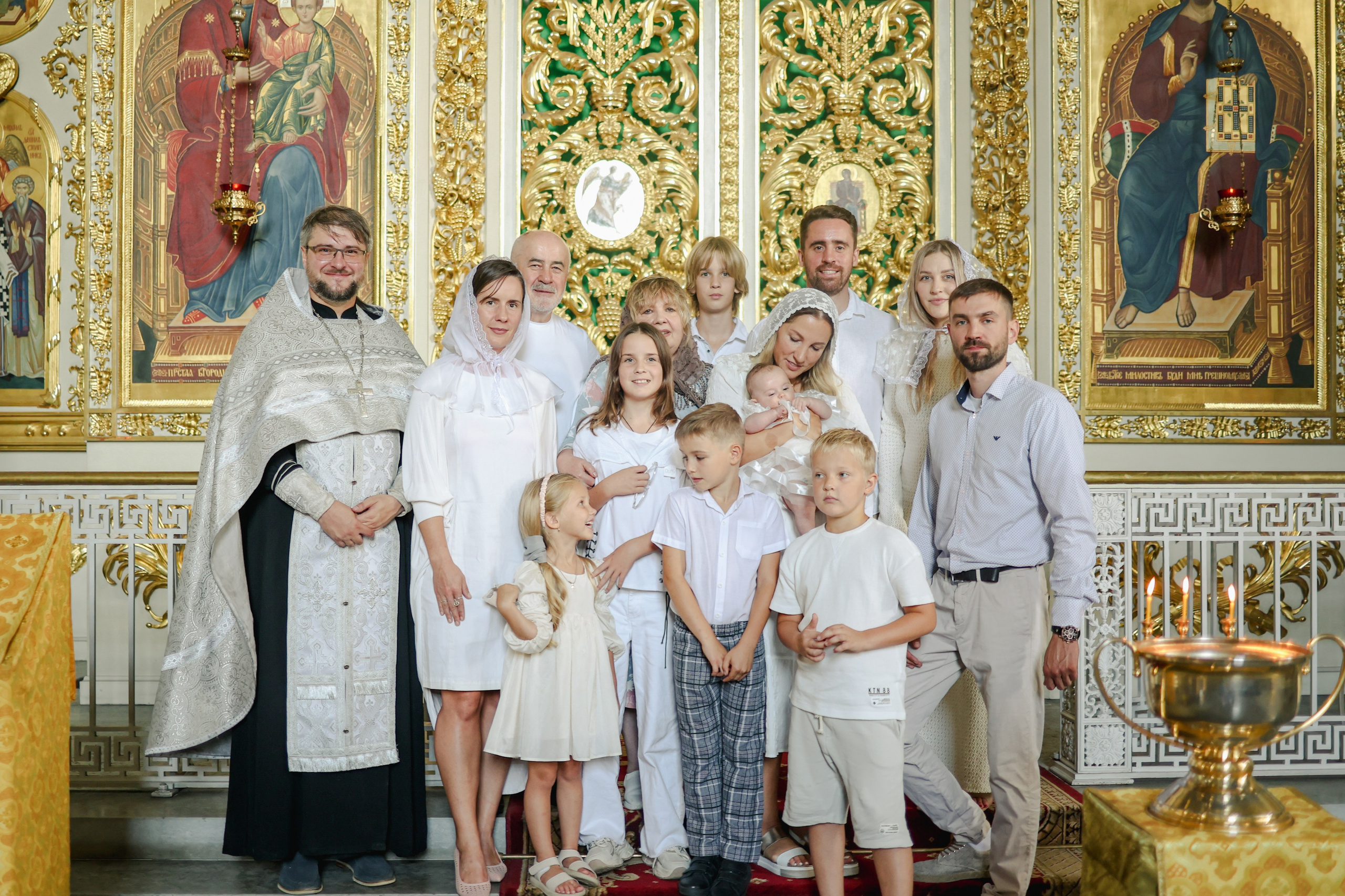 Крещение Софии. Репортажный и портретный фотограф в Санктпетербурге. Видиосъемка мероприятий в Санкт-Петербурге