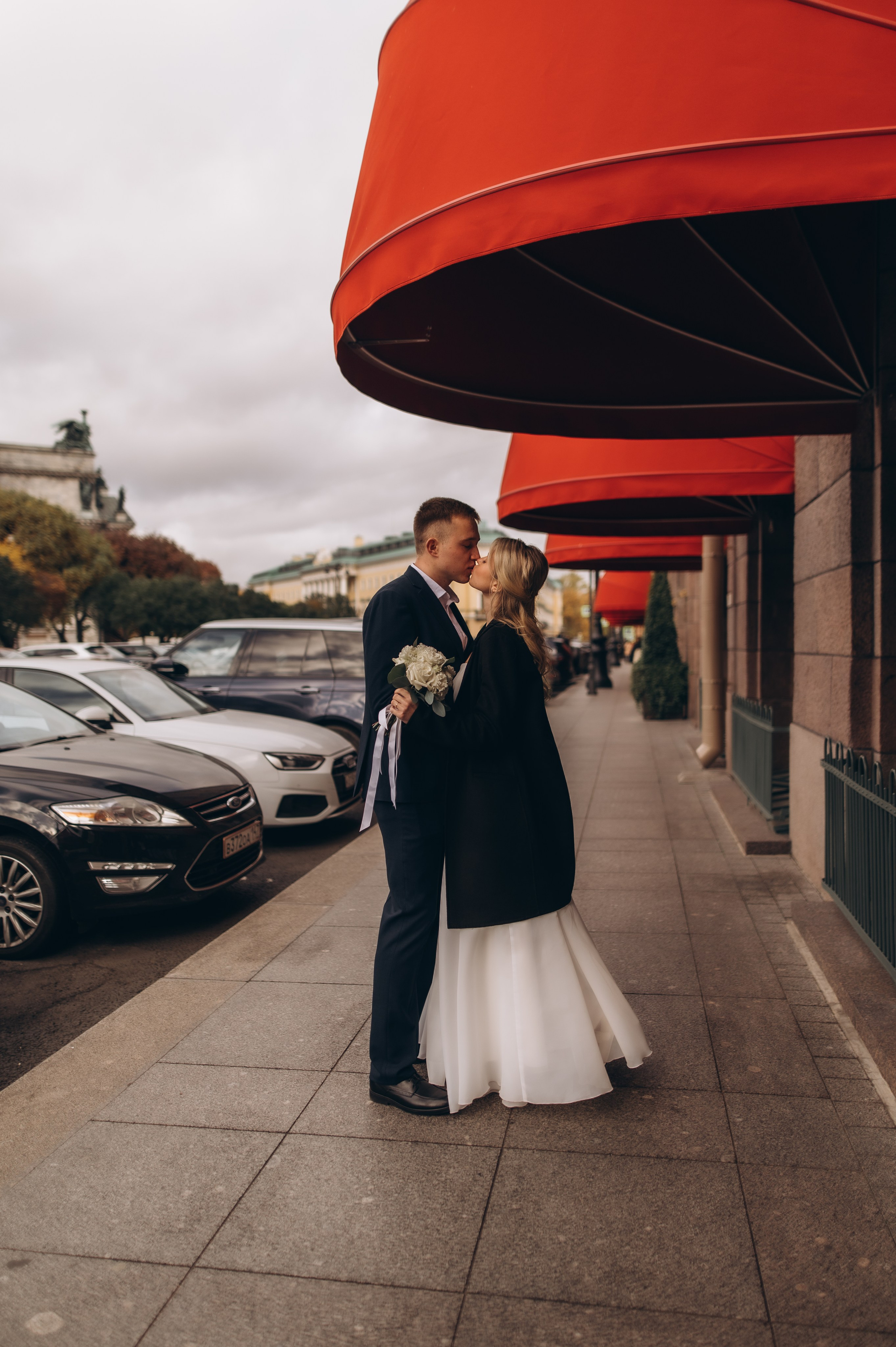 1ый загс+фотопрогулка свадьба. Фотограф ПИТЕР СПБ Надежда Баранова