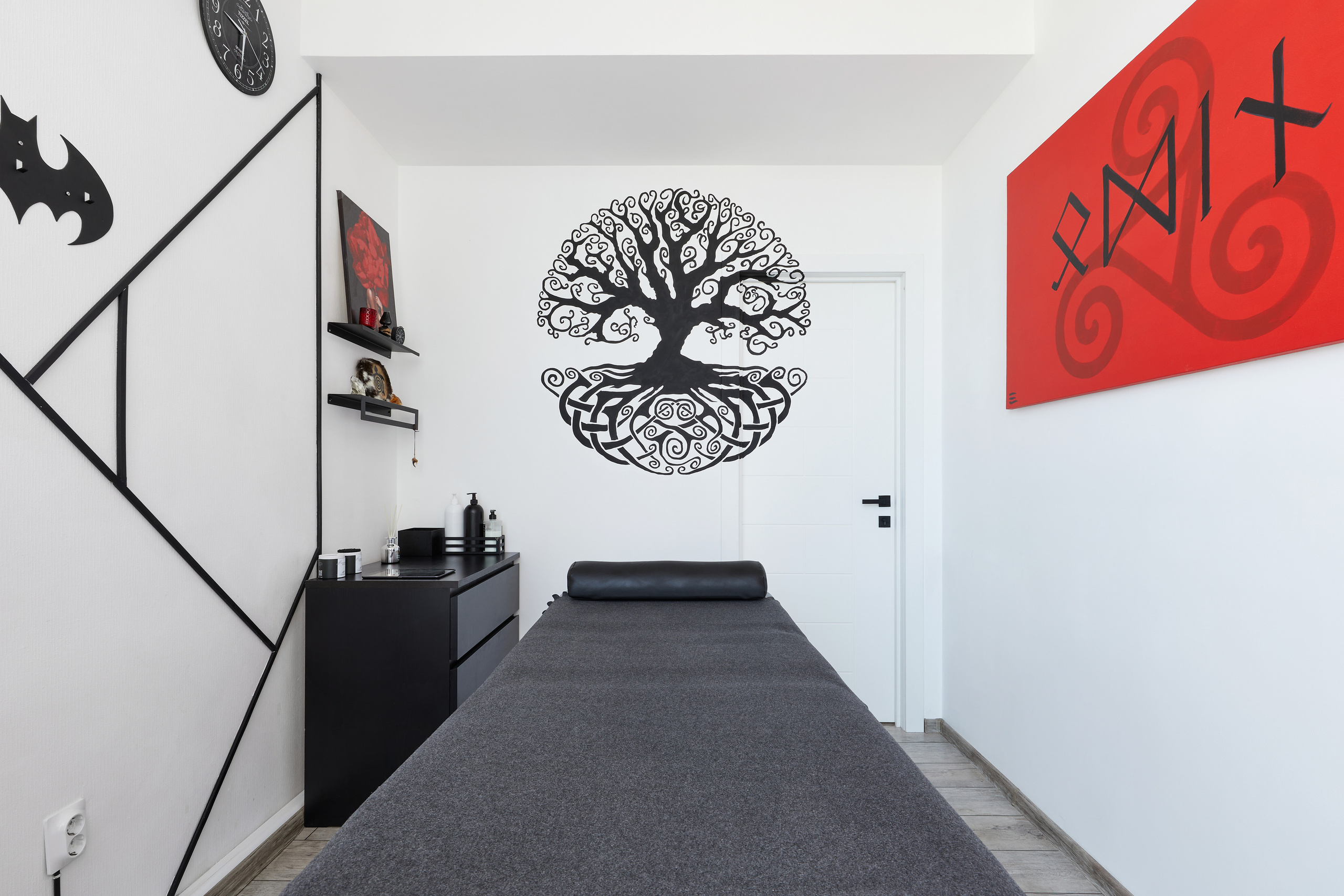 Студия массажа в Сочи Touch me. Интерьерный фотограф в Сочи Анисимова Ольга