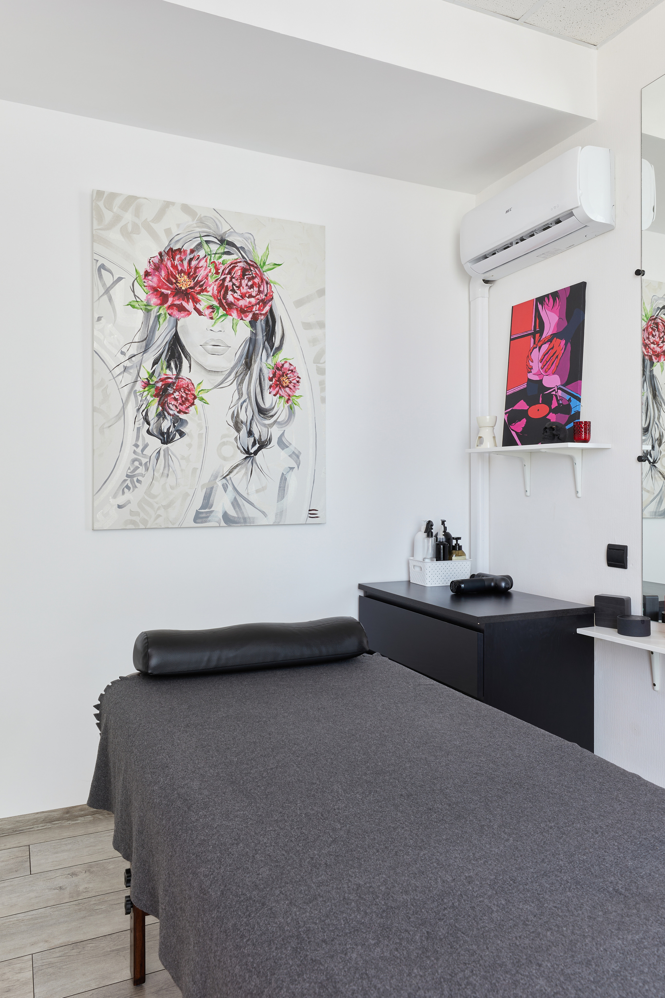 Студия массажа в Сочи Touch me. Интерьерный фотограф в Сочи Анисимова Ольга